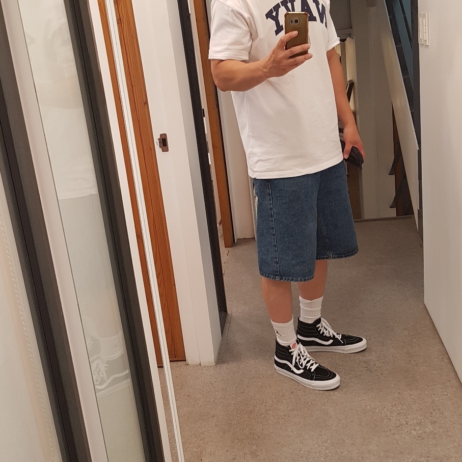 Vans Vault OG Sk8-Hi LX Black 착용 스타일