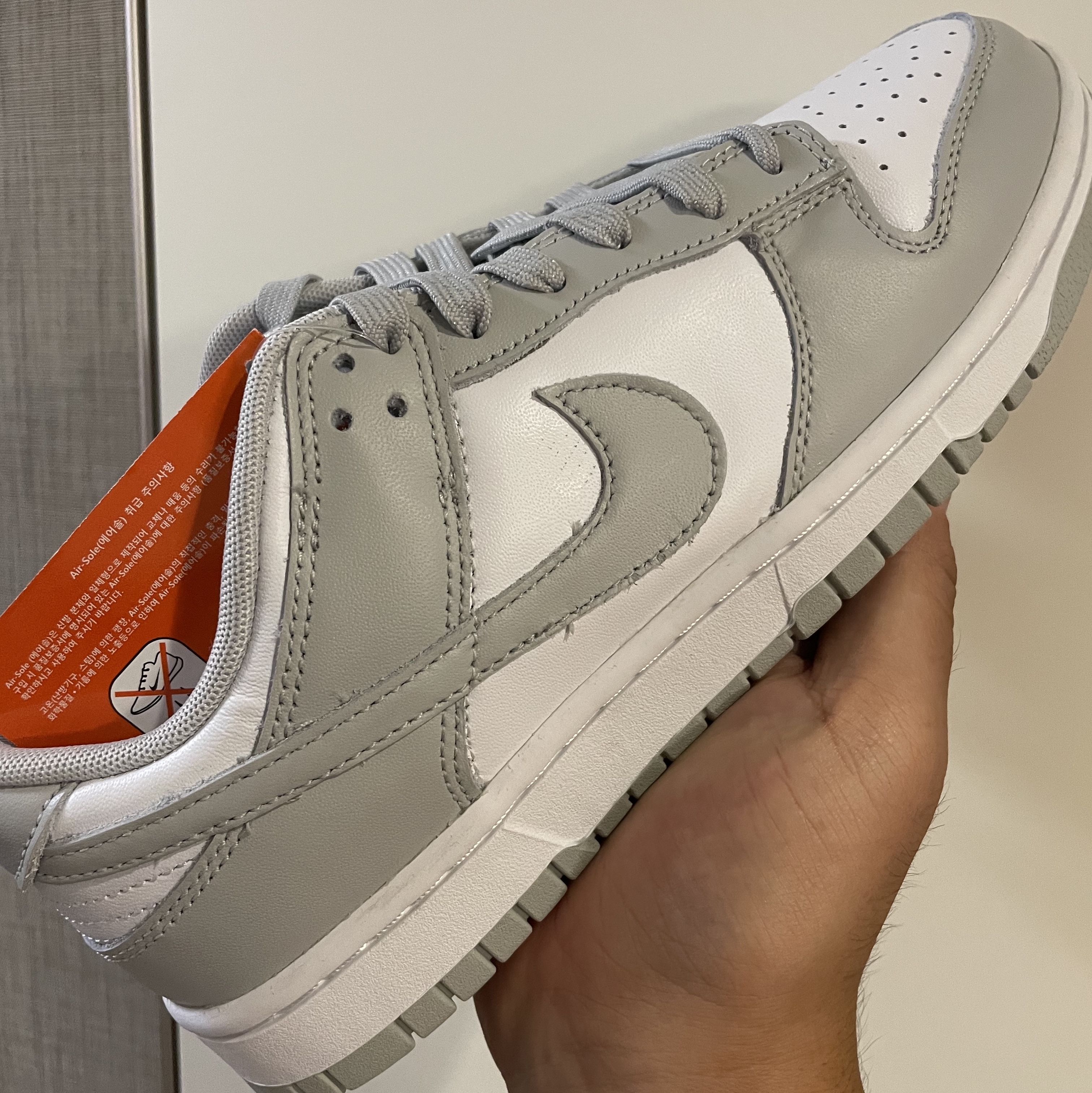 Nike Dunk Low Retro Grey Fog 착용 스타일