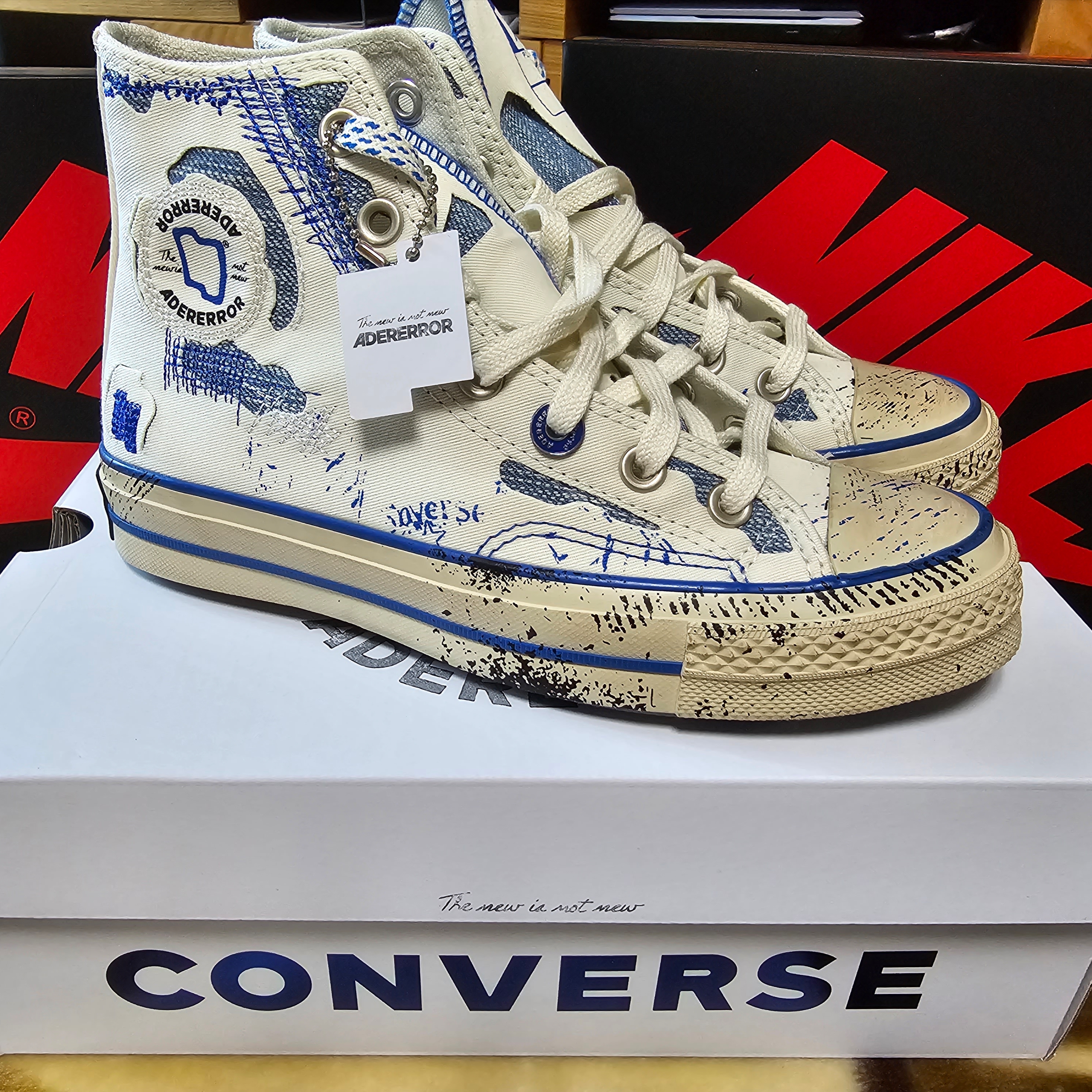 Converse x Ader Error Chuck 70 High White 착용 스타일 - 4
