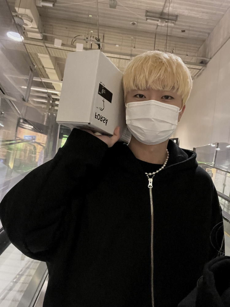 KREAM 프로필 이미지