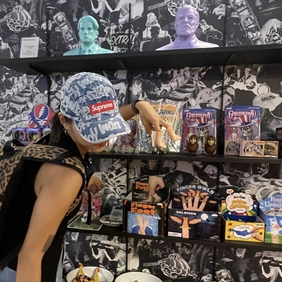 Supreme Fat Tip Jacquard Denim Camp Cap Blue - 22SS, Supreme Backpack Leopard - 20FW 착용 스타일 - 1