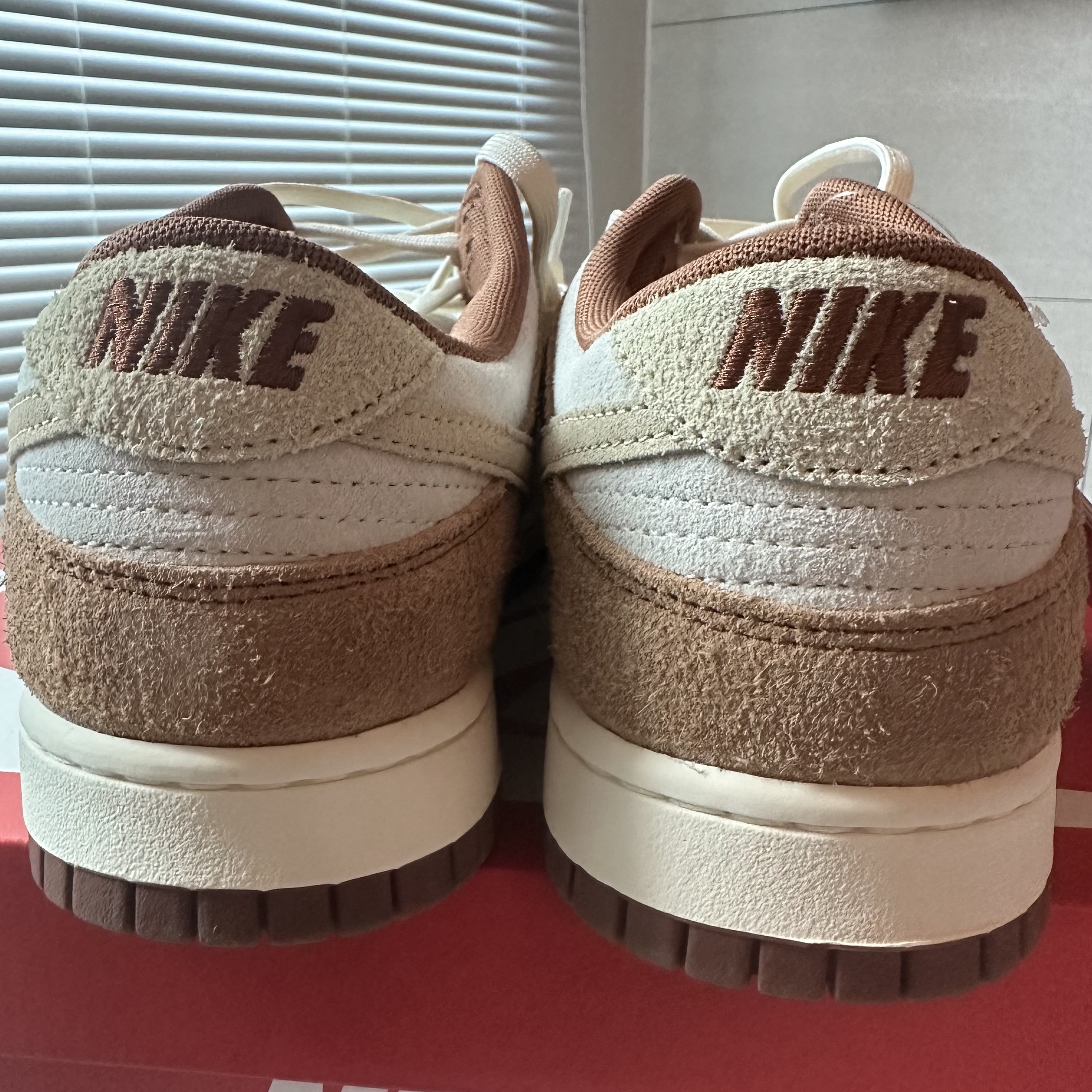 Nike Dunk Low Pro Premium Medium Curry 착용 스타일 - 3