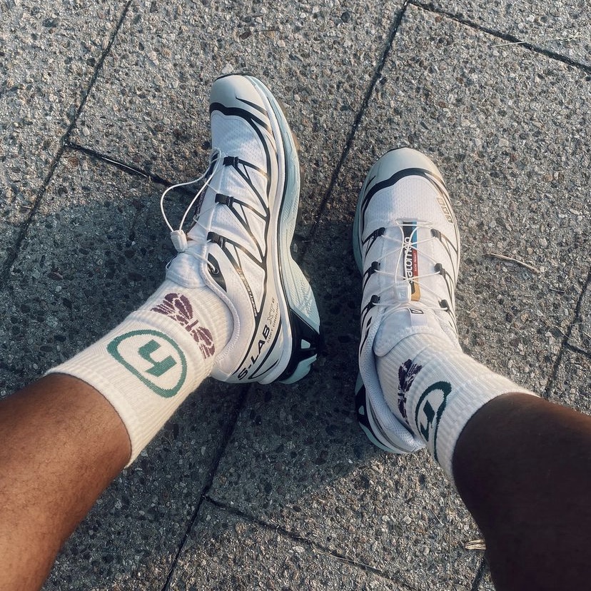 Salomon XT-6 White Lunar Rock 착용 스타일