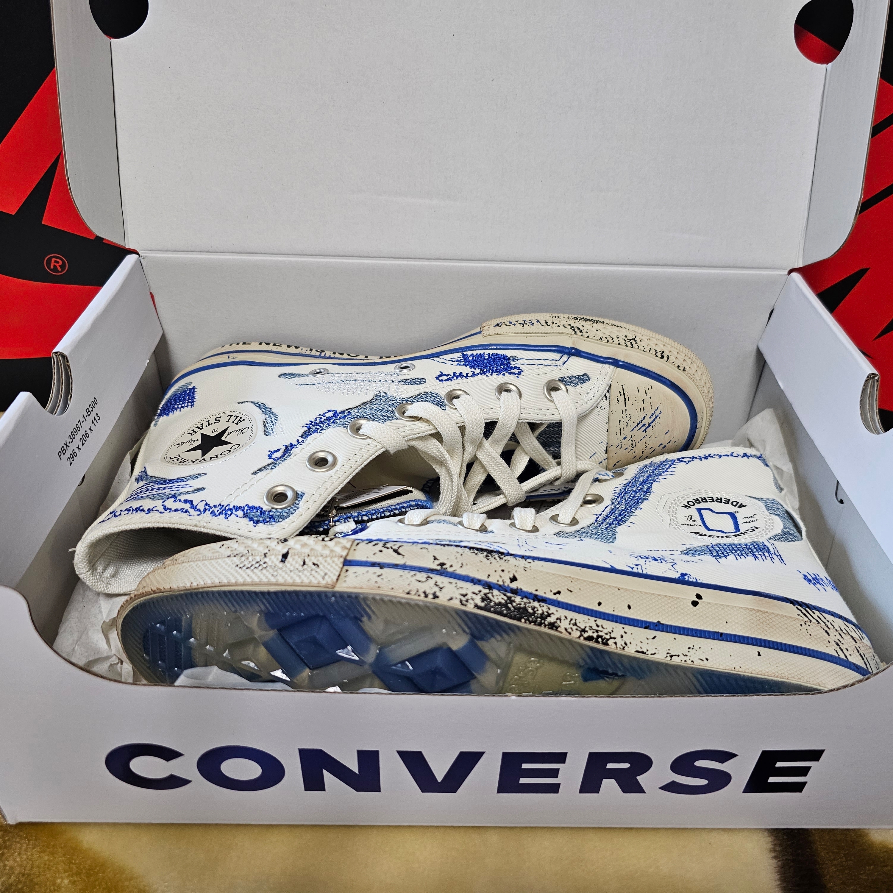 Converse x Ader Error Chuck 70 High White 착용 스타일 - 2
