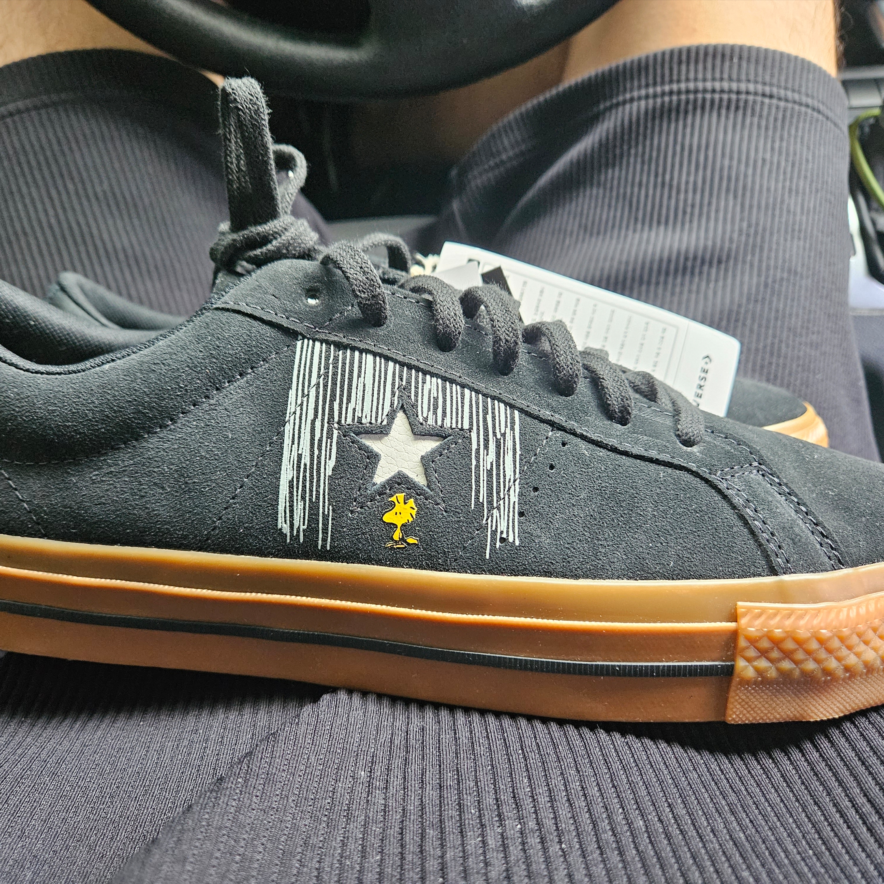 Converse x Peanuts One Star Ox Black 착용 스타일 - 3