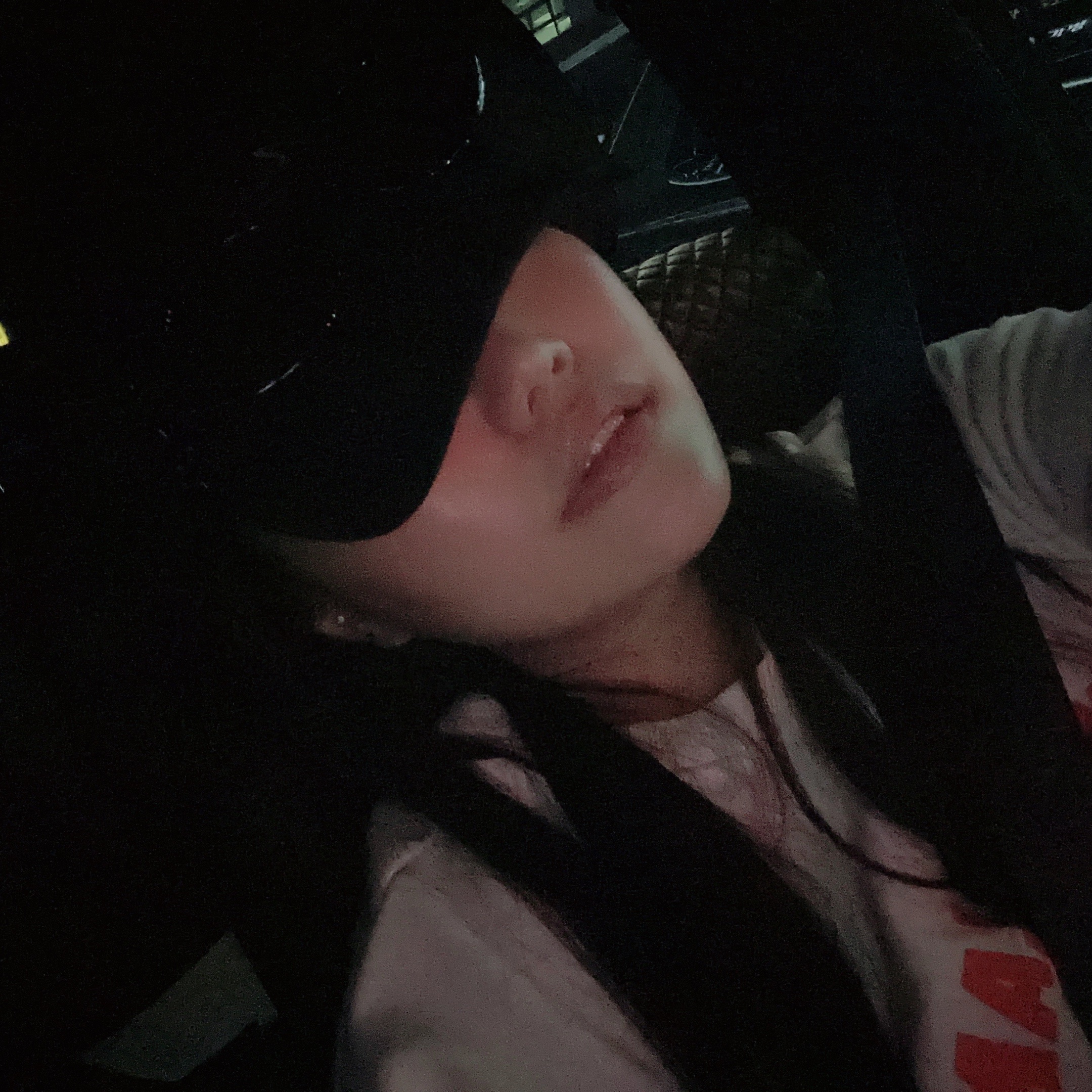Gentle Monster x Maison Margiela MM005 Black Black, Nike Heritage 86 Essential Cap Black 착용 스타일 - 3