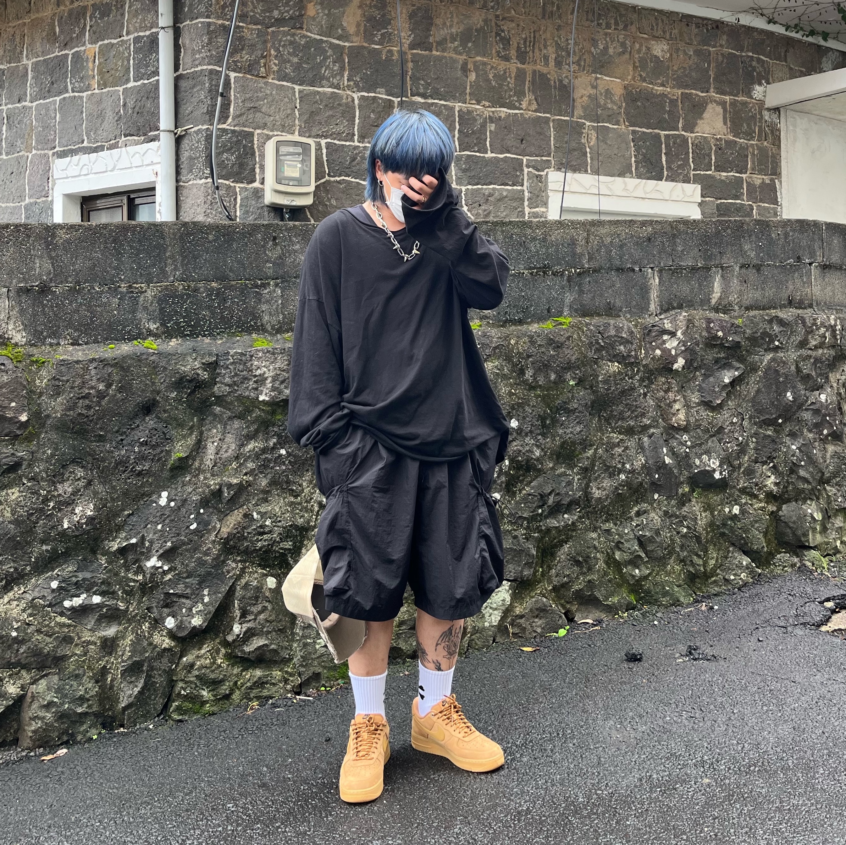 Nike Air Force 1 '07 WB Flax 착용 스타일