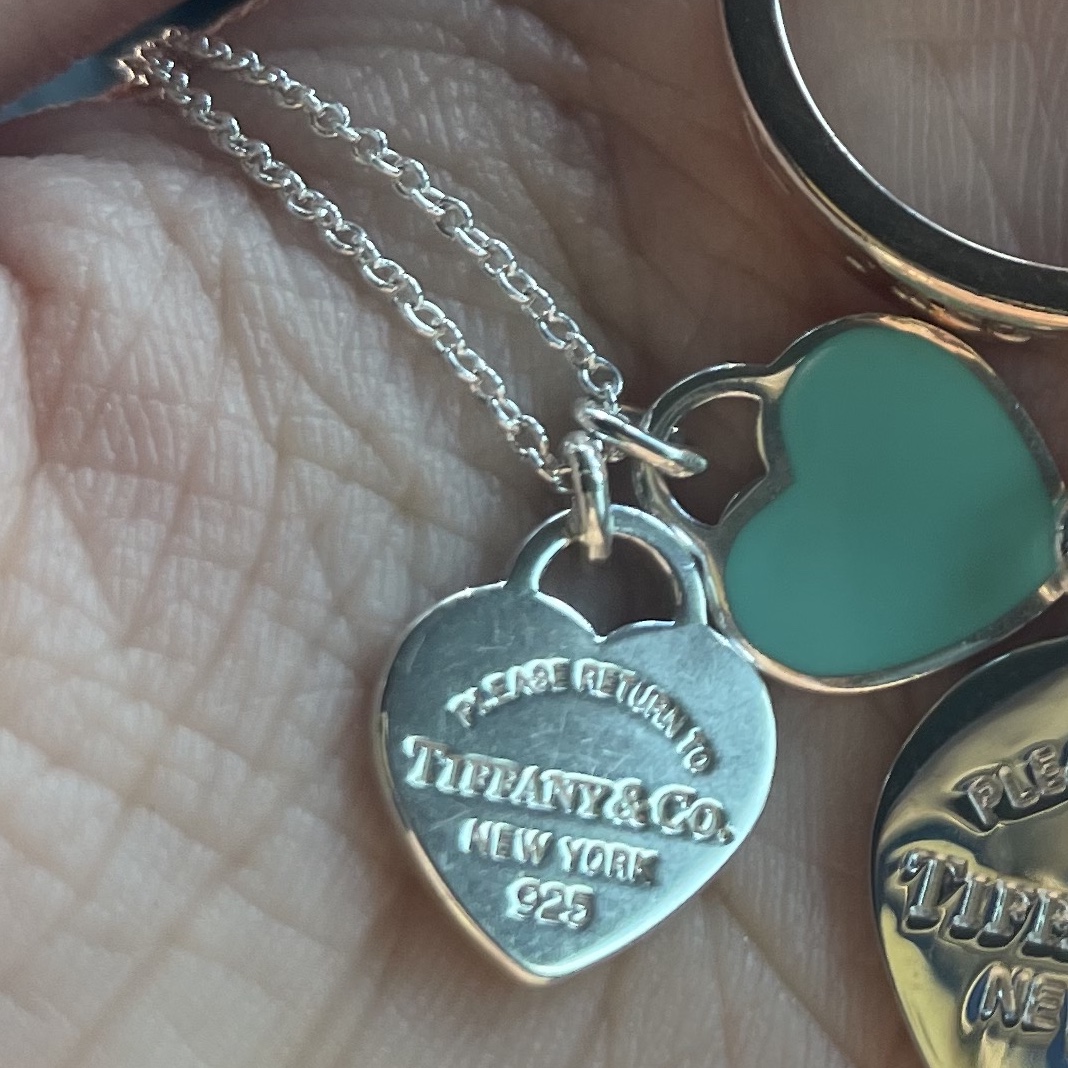 Tiffany & Co. Return To Tiffany Blue Double Heart Tag Pendant Mini Silver 착용 스타일