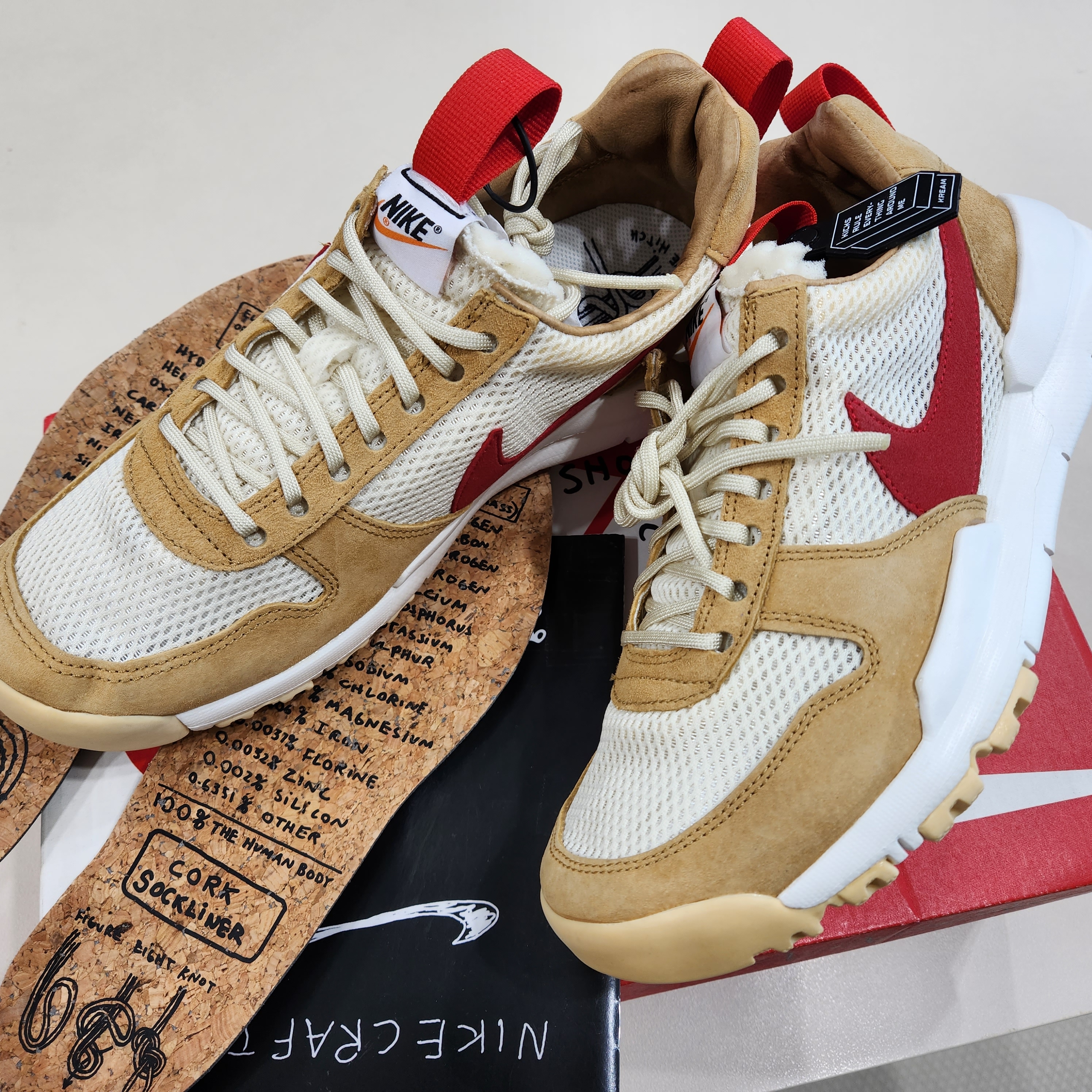 Nike x Tom Sachs Mars Yard Shoe 2.0 Space Camp 착용 스타일