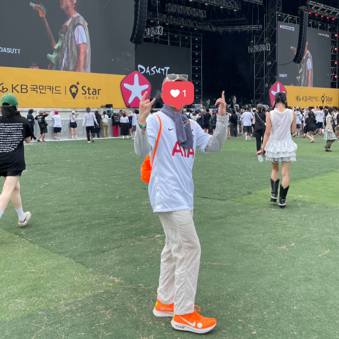 Nike x Off-White Zoom Fly Mercurial Total Orange 착용 스타일