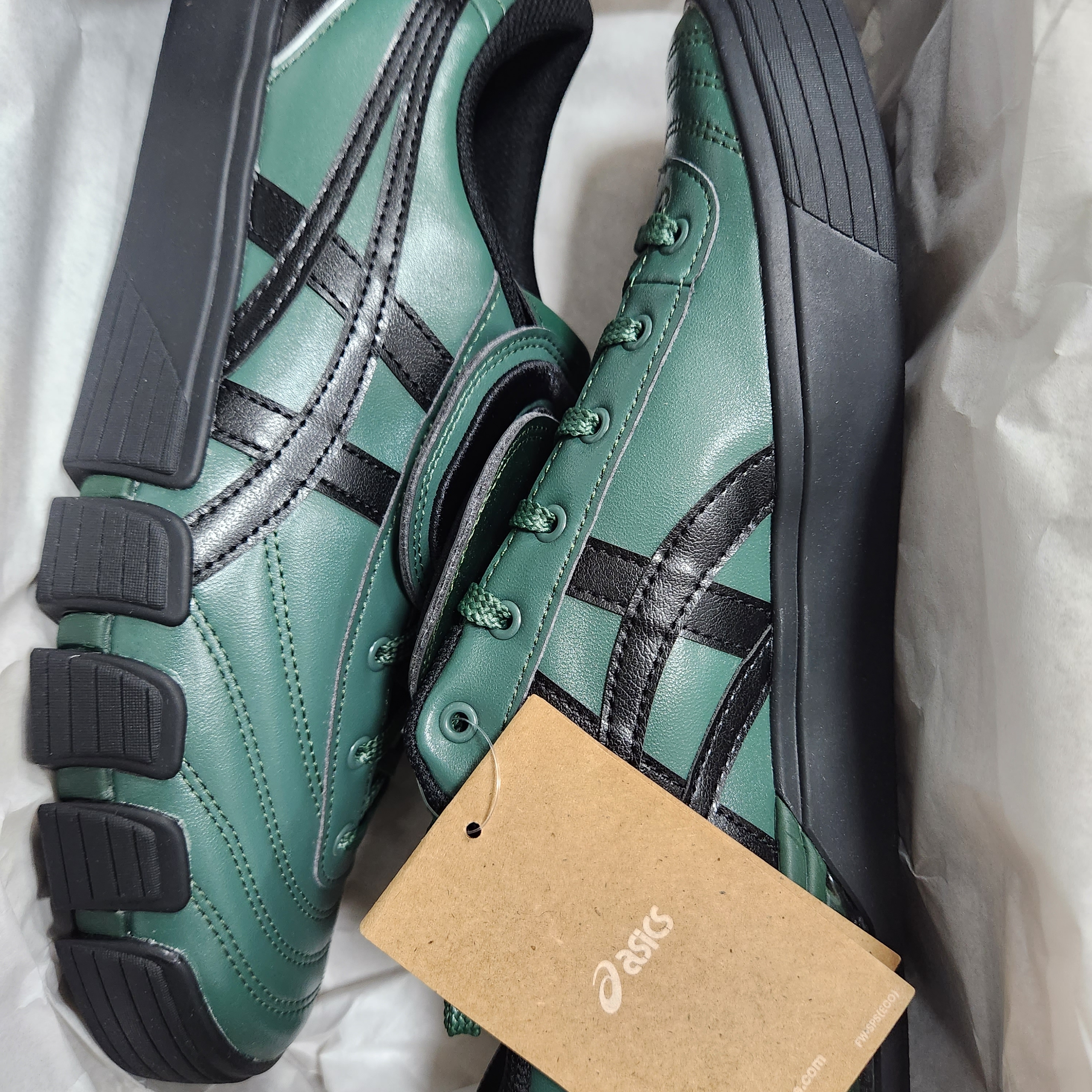 Asics x Otto 958 Gel-Flexkee 958 Hunter Green Black 착용 스타일