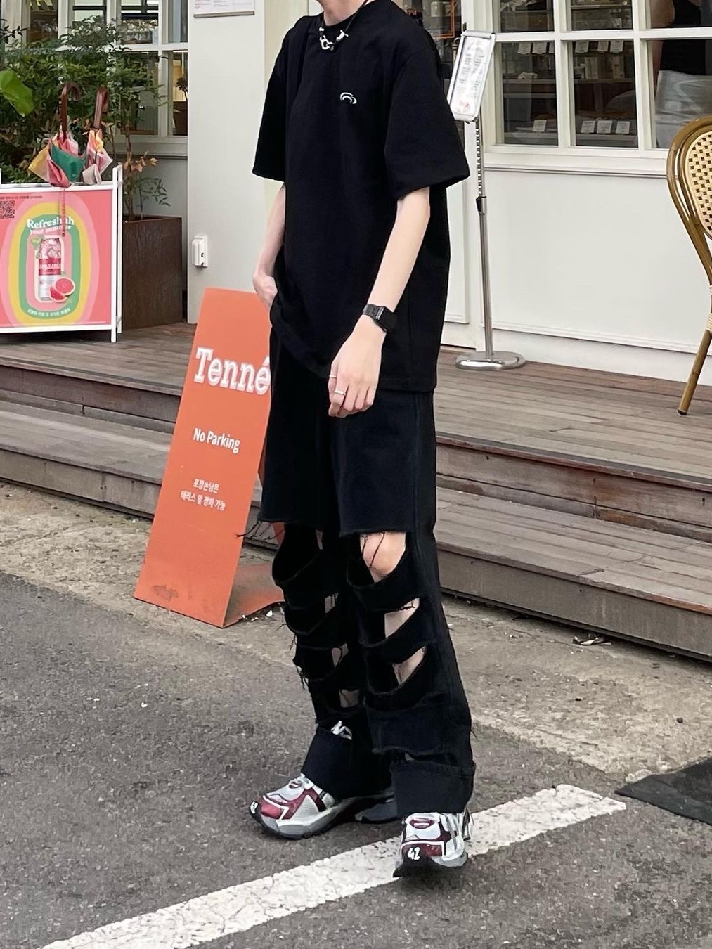 Art of Field Basic Symbol Short Sleeved T-Shirt Black, Art of Field Basic Symbol Short Sleeved T-Shirt White 착용 스타일