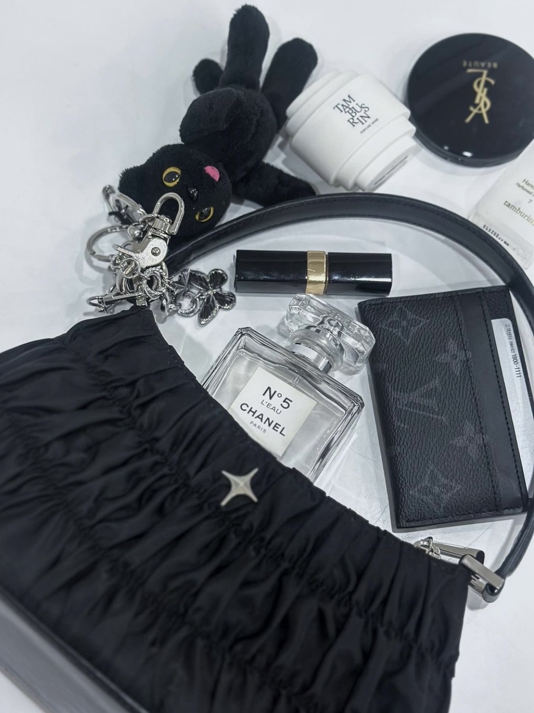 For Appeal Women Sparkle Star Shirring Hobo Bag Black, For Appeal Women Sparkle Star Shirring Hobo Bag Silver 착용 스타일