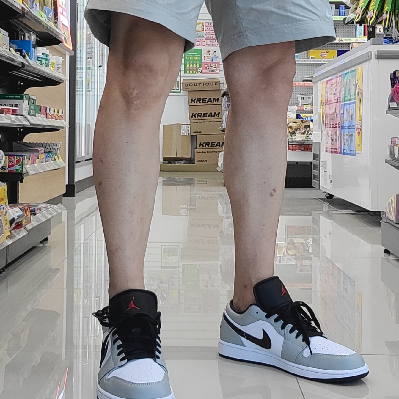 Jordan 1 Low Light Smoke Grey 착용 스타일 - 1