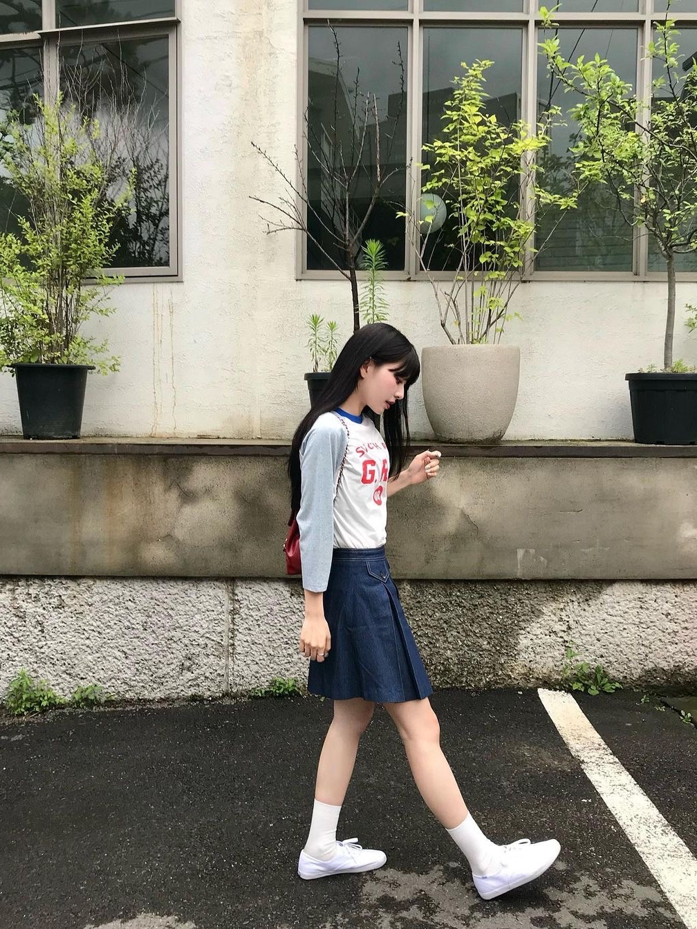 Green Butter Women Raglan Sleeve Cookie T-Shirt Cobalt Blue Red, Green Butter Women Raglan Sleeve Cookie T-Shirt Green Blue 착용 스타일 - 2