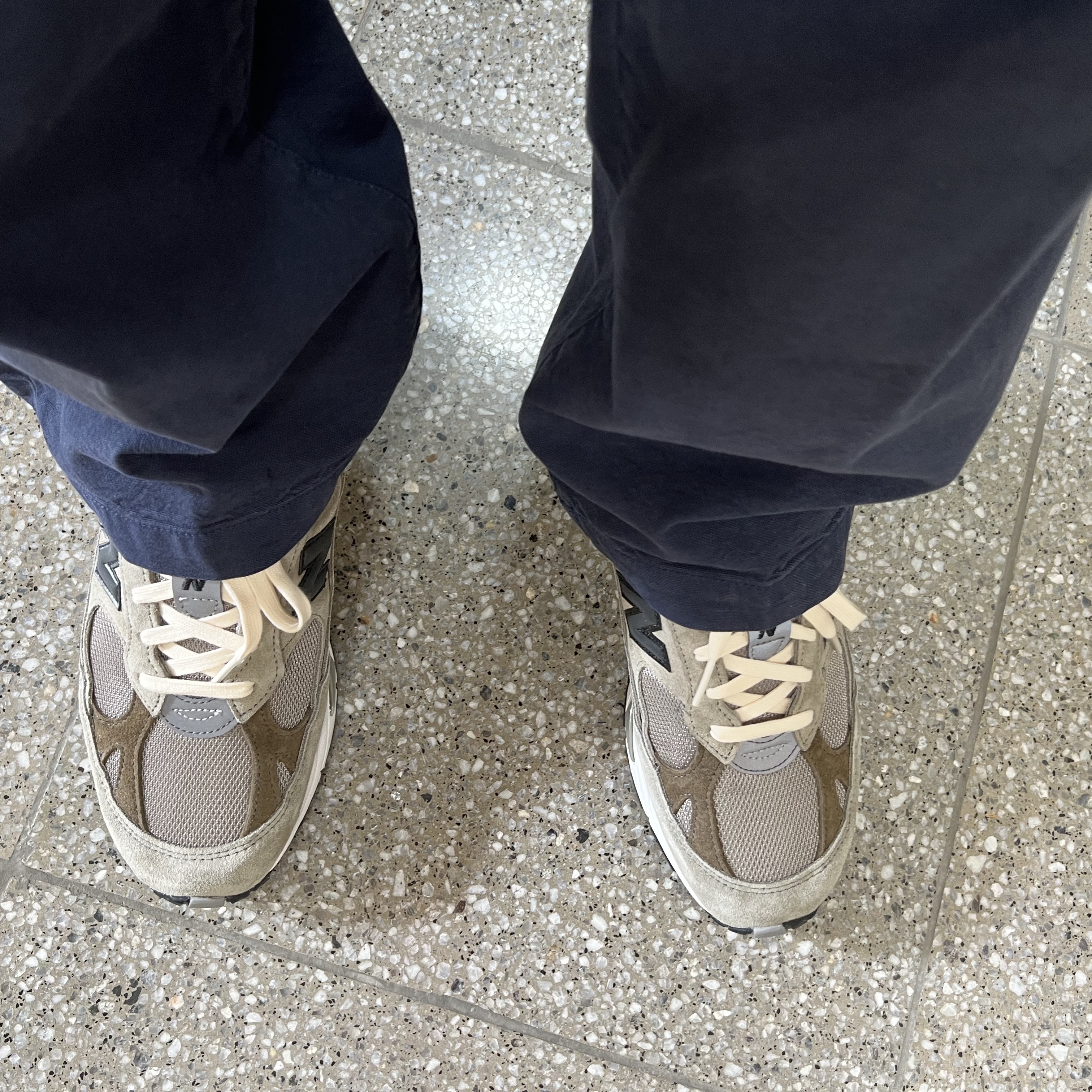 New Balance x JJJJound 991 Made in UK Grey 착용 스타일 - 2