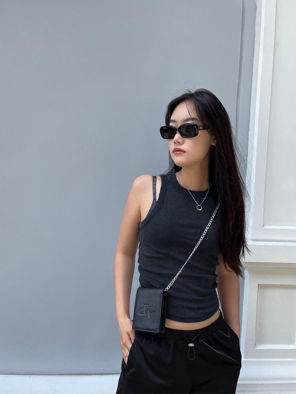 For Appeal Cigarette Wallet Bag Black 착용 스타일