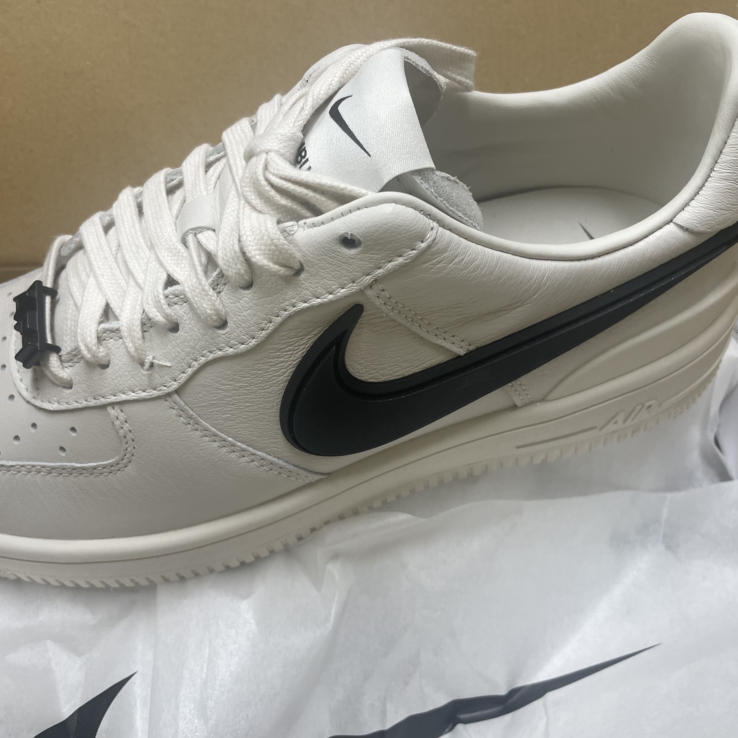Nike x Ambush Air Force 1 Low SP Phantom 착용 스타일