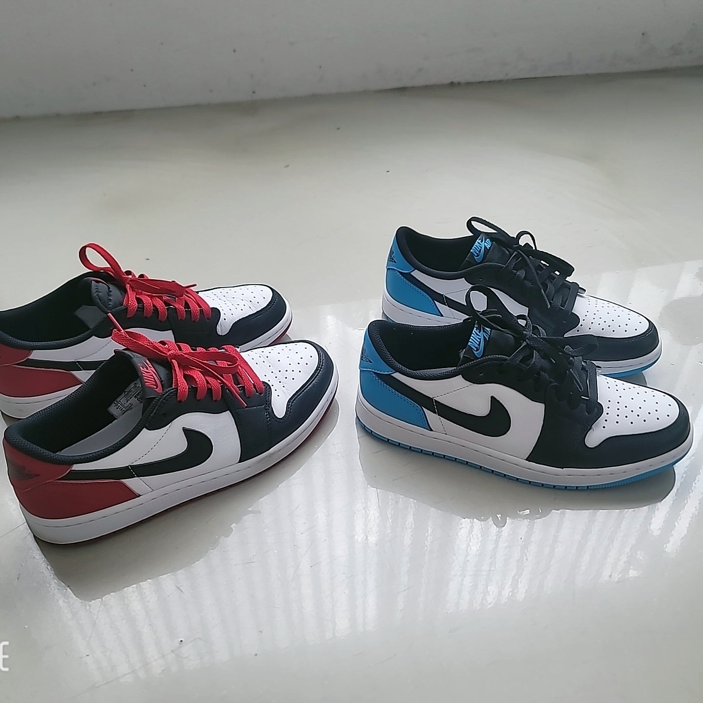 Jordan 1 Retro Low OG Black and Dark Powder Blue, Jordan 1 Retro Low OG Black Toe 착용 스타일