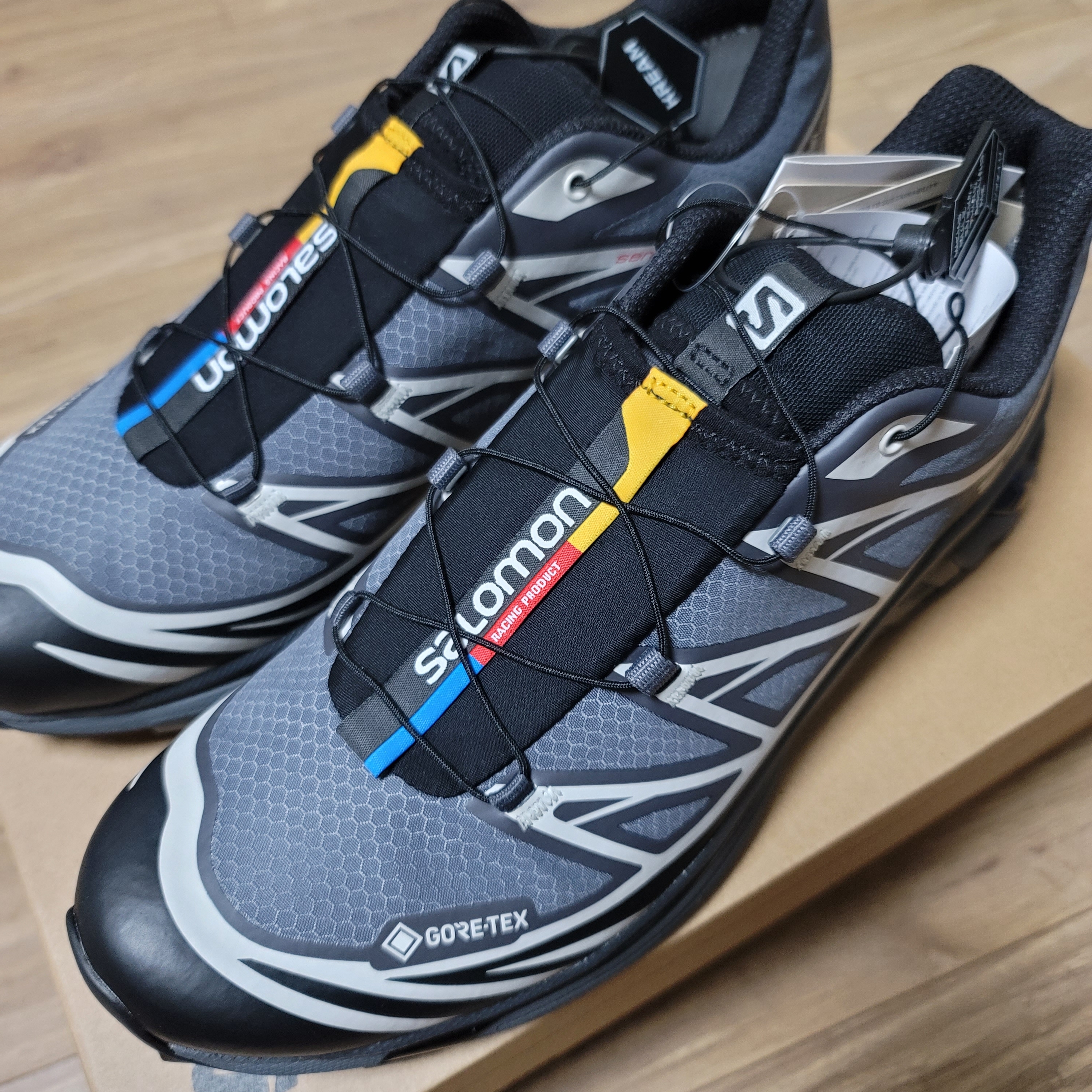 Salomon XT-6 Gore-Tex Black Ebony 착용 스타일 - 1
