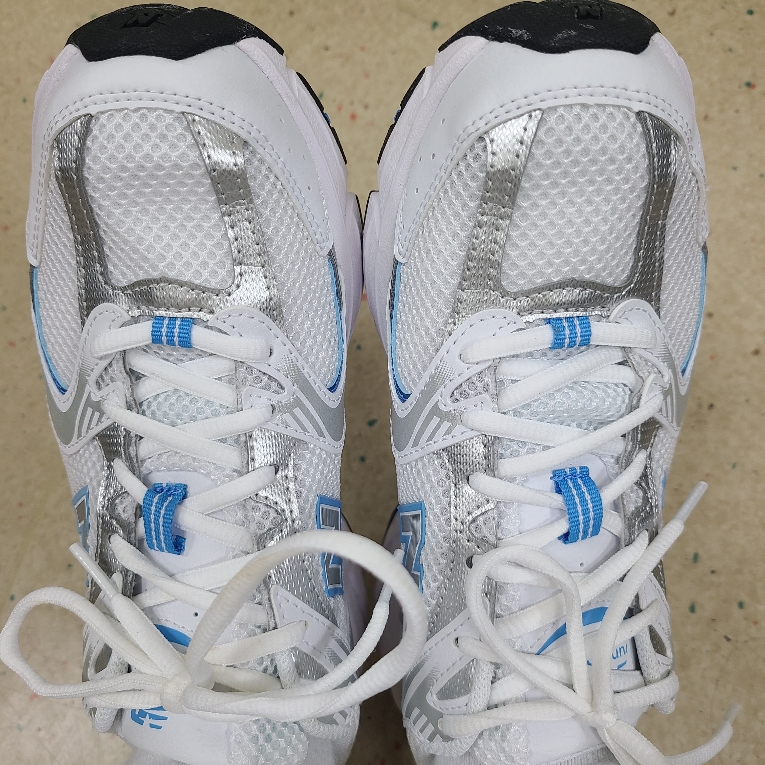 New Balance 530 Sky Blue 착용 스타일