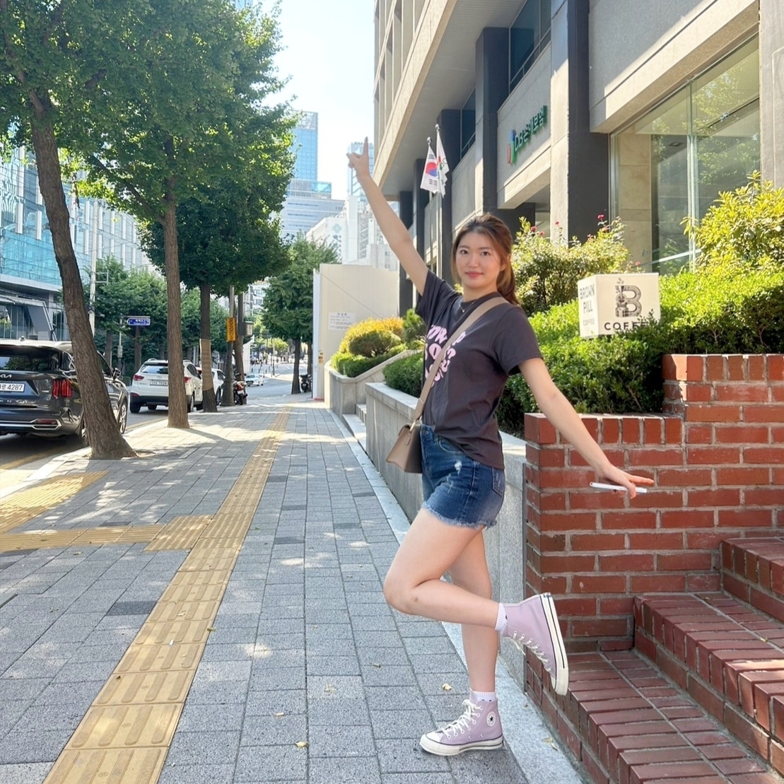 Converse Chuck 70 High Moonstone Violet 착용 스타일 - 2