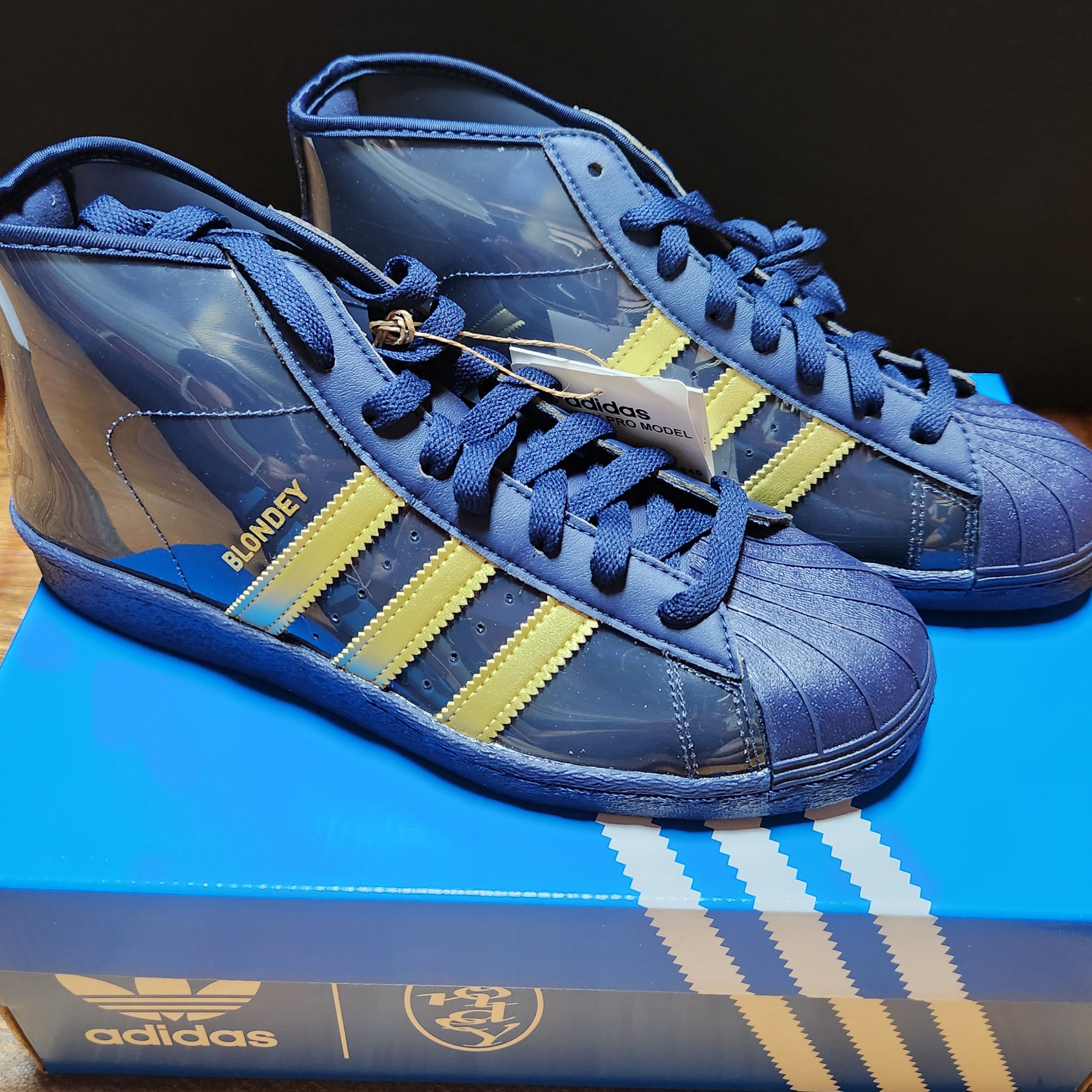 Adidas x Blondey McCoy Pro Model ADV Night Indigo Gold Metallic 착용 스타일 - 2