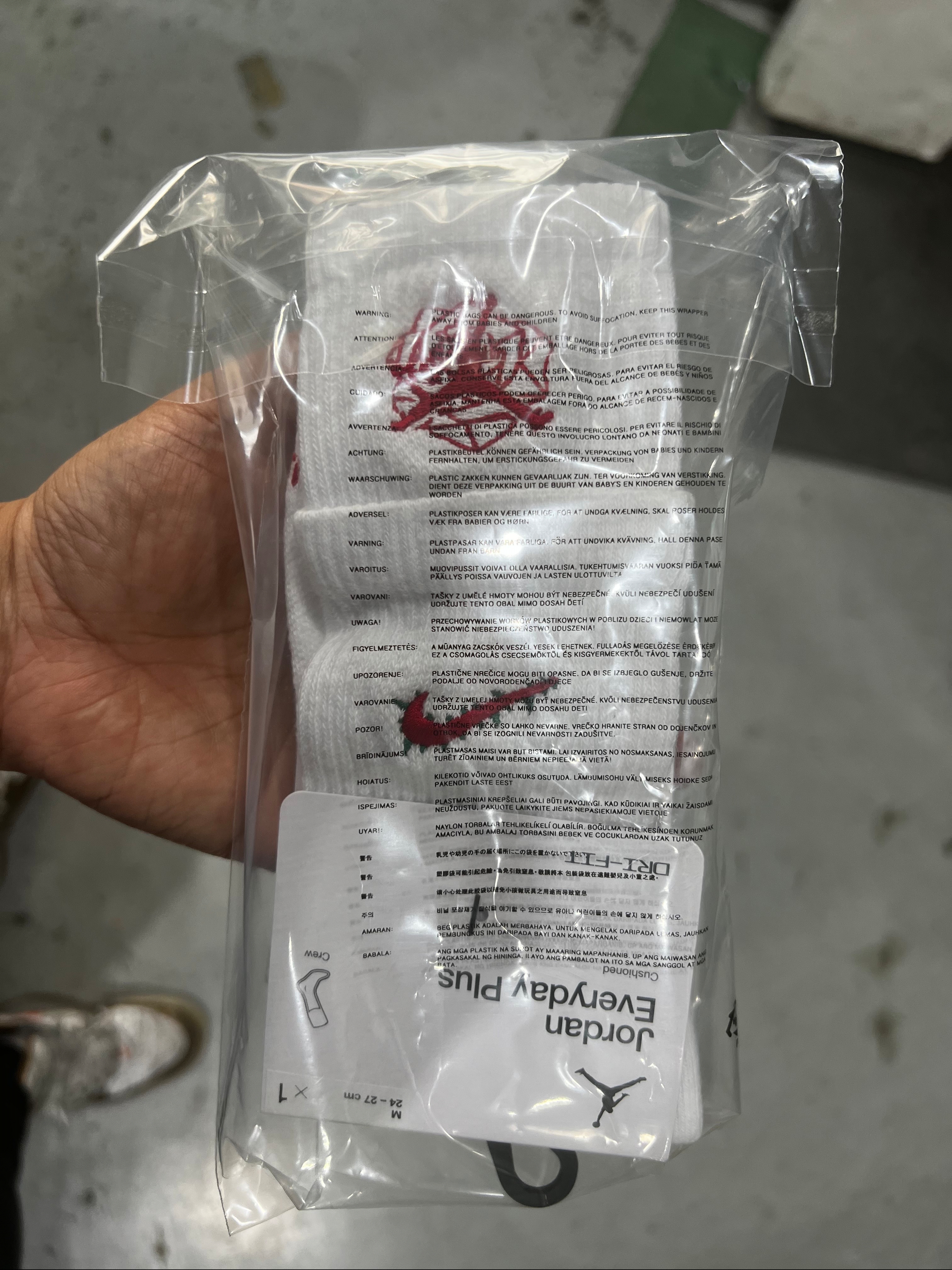 Jordan x Teyana Taylor Cushioned Crew Socks White 착용 스타일