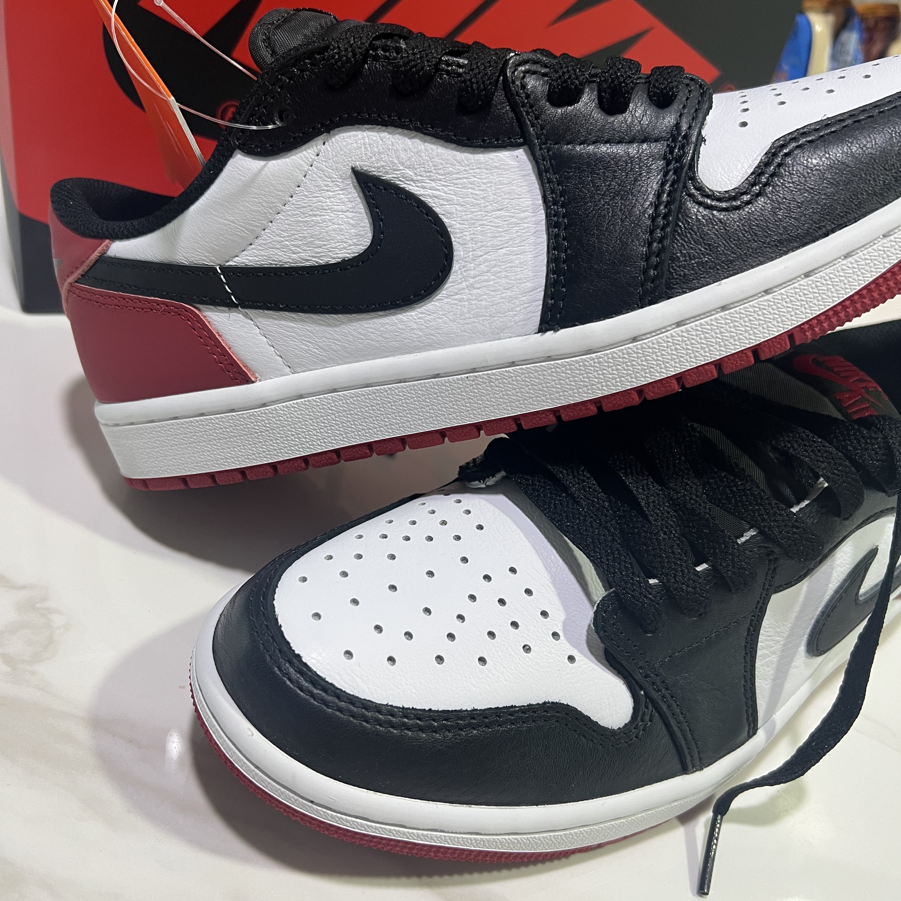 Jordan 1 Retro Low OG Black Toe 착용 스타일