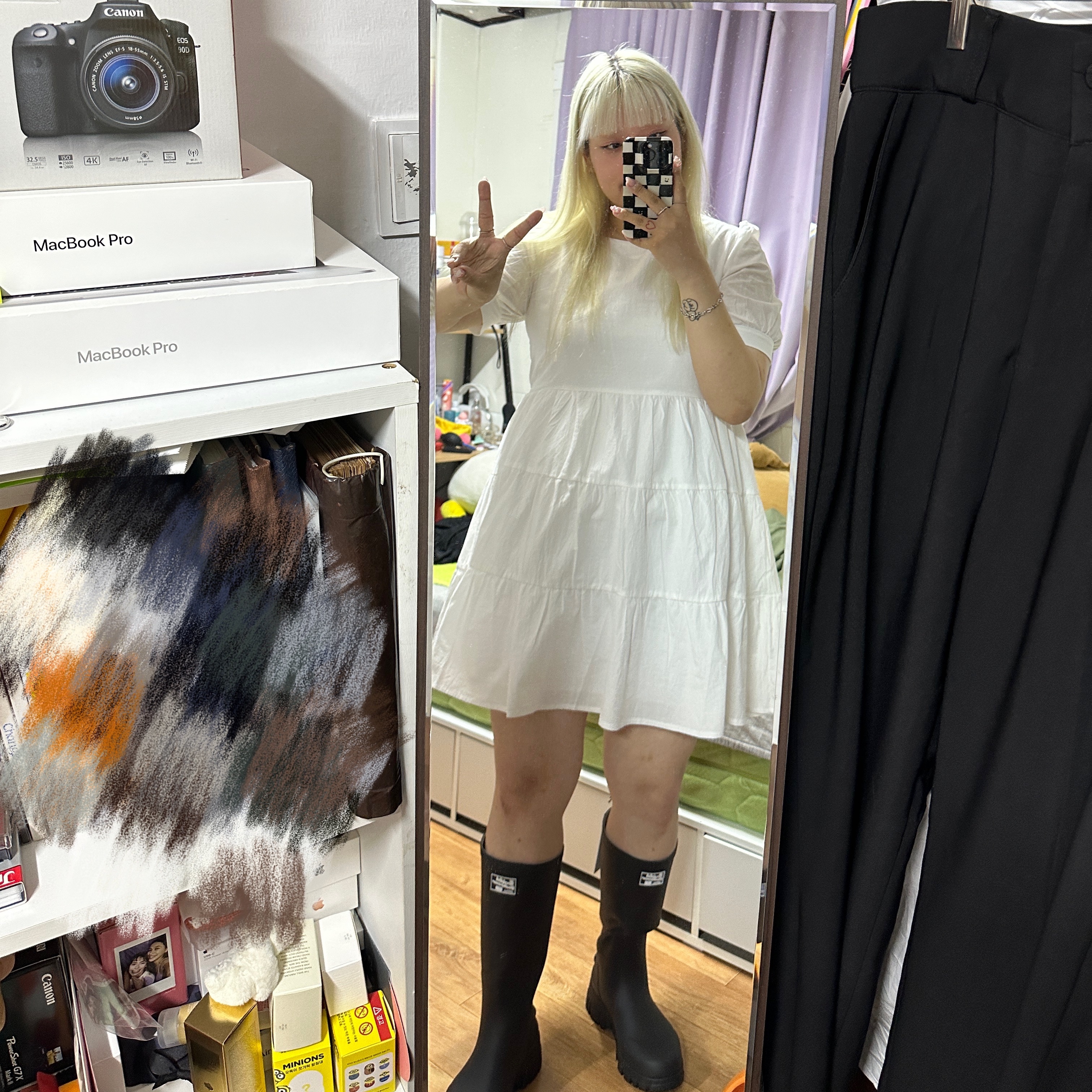 (W) Rockfishweatherwear Flatform Long Rain Boots Black, Apple iPhone 14 Pro 128GB Space Black (Korean Ver.) 착용 스타일 - 2