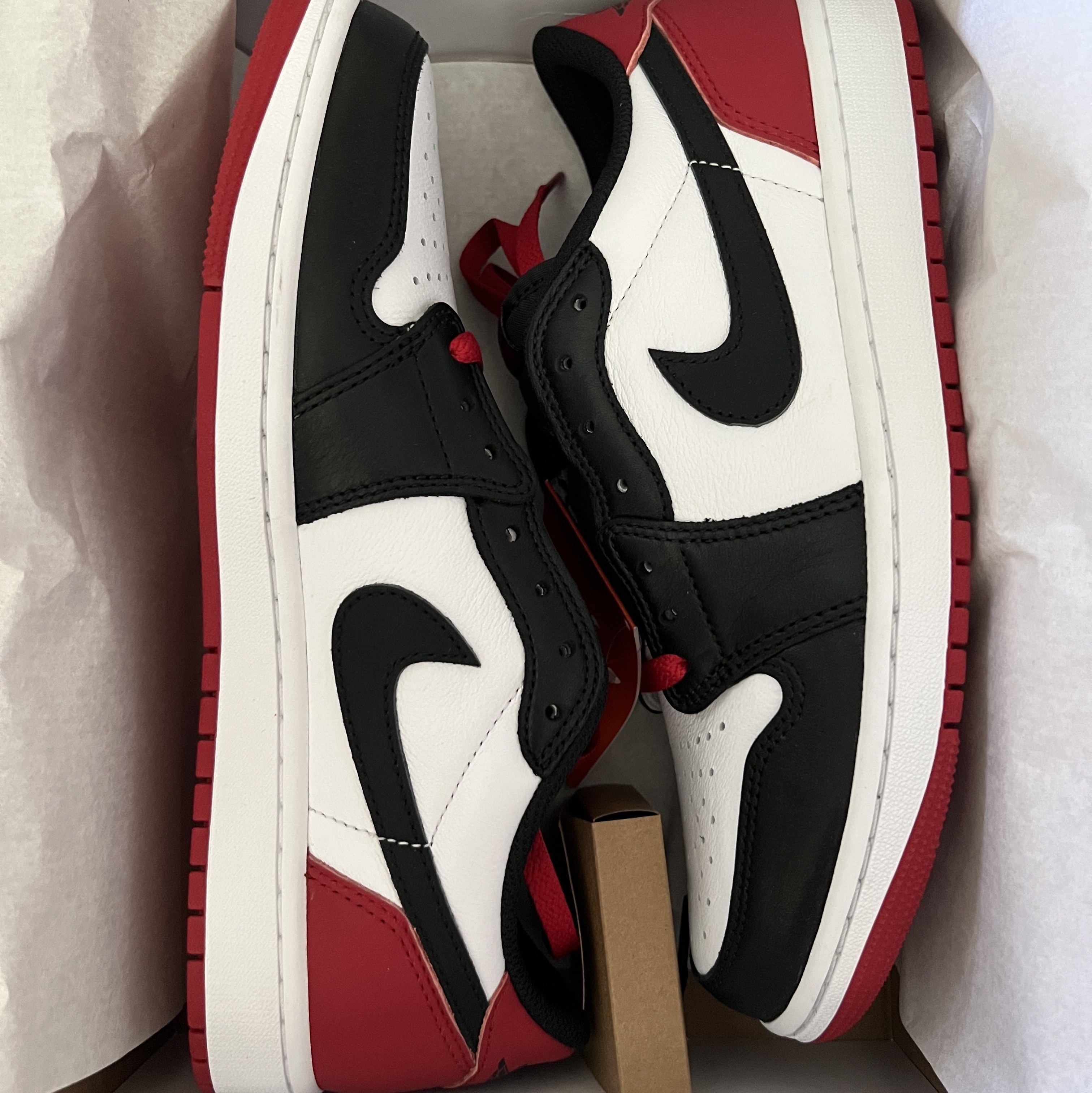Jordan 1 Retro Low OG Black Toe 착용 스타일