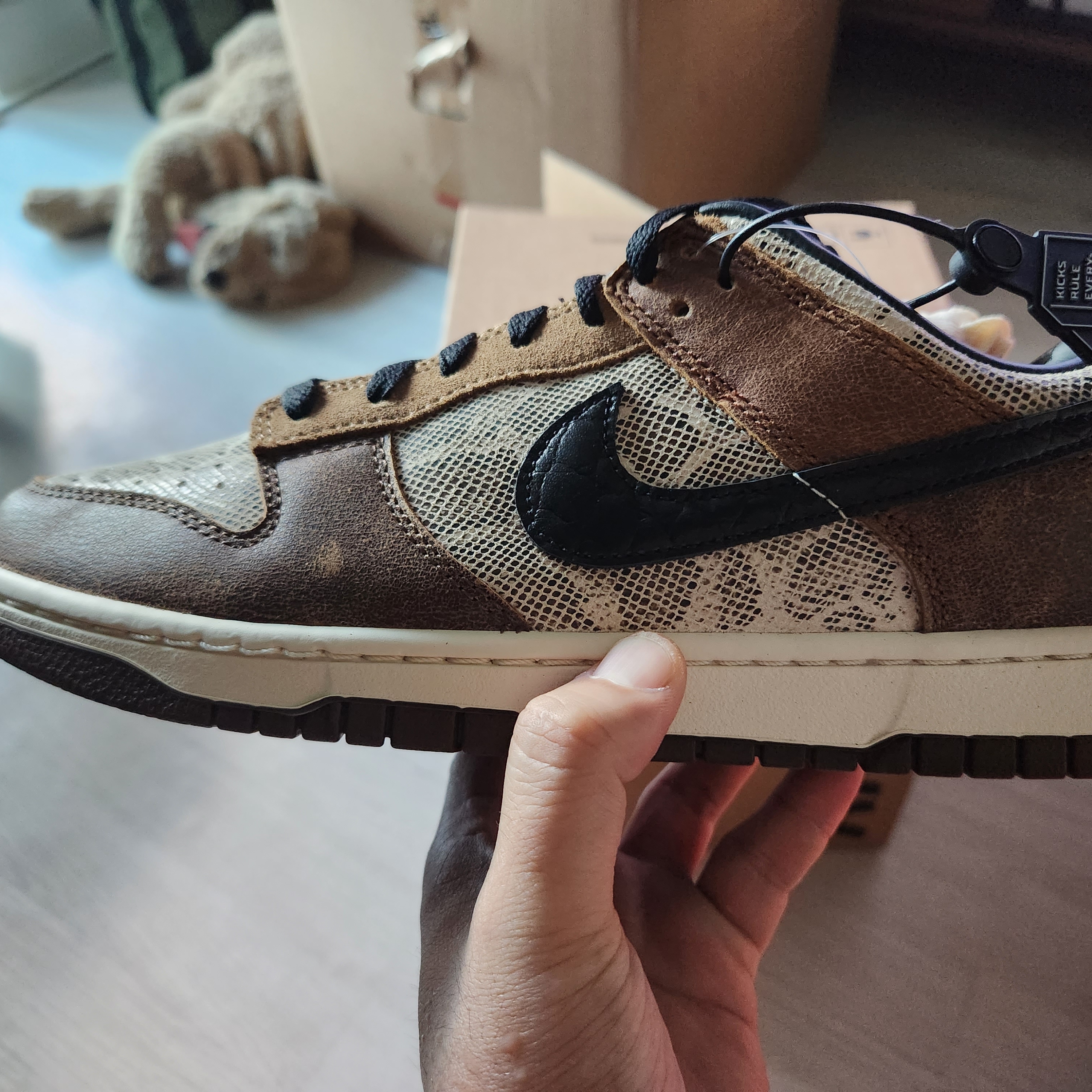 Nike Dunk Low PRM Head to Head 착용 스타일 - 2