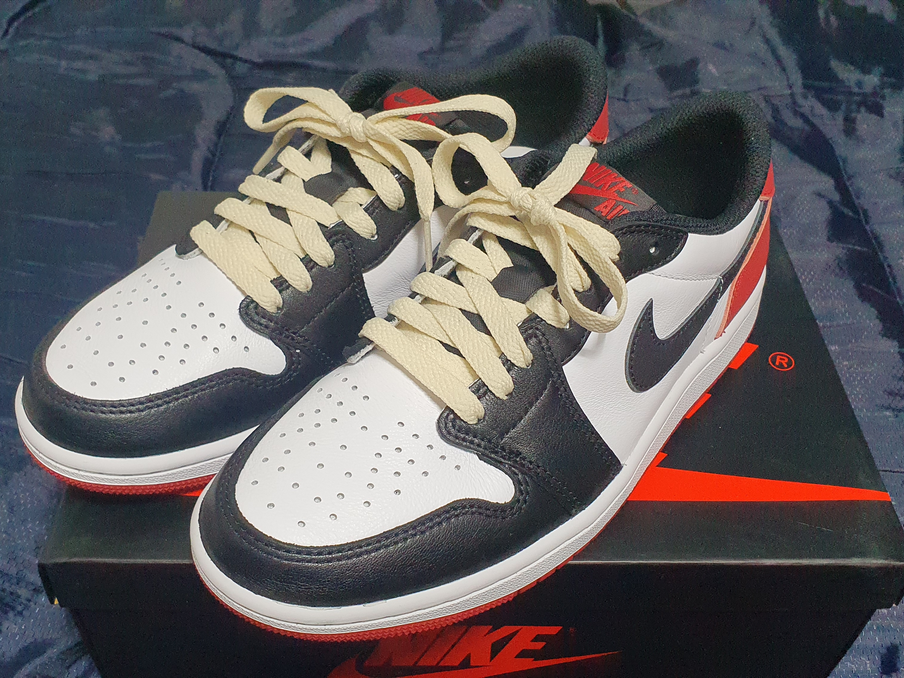Jordan 1 Retro Low OG Black Toe 착용 스타일