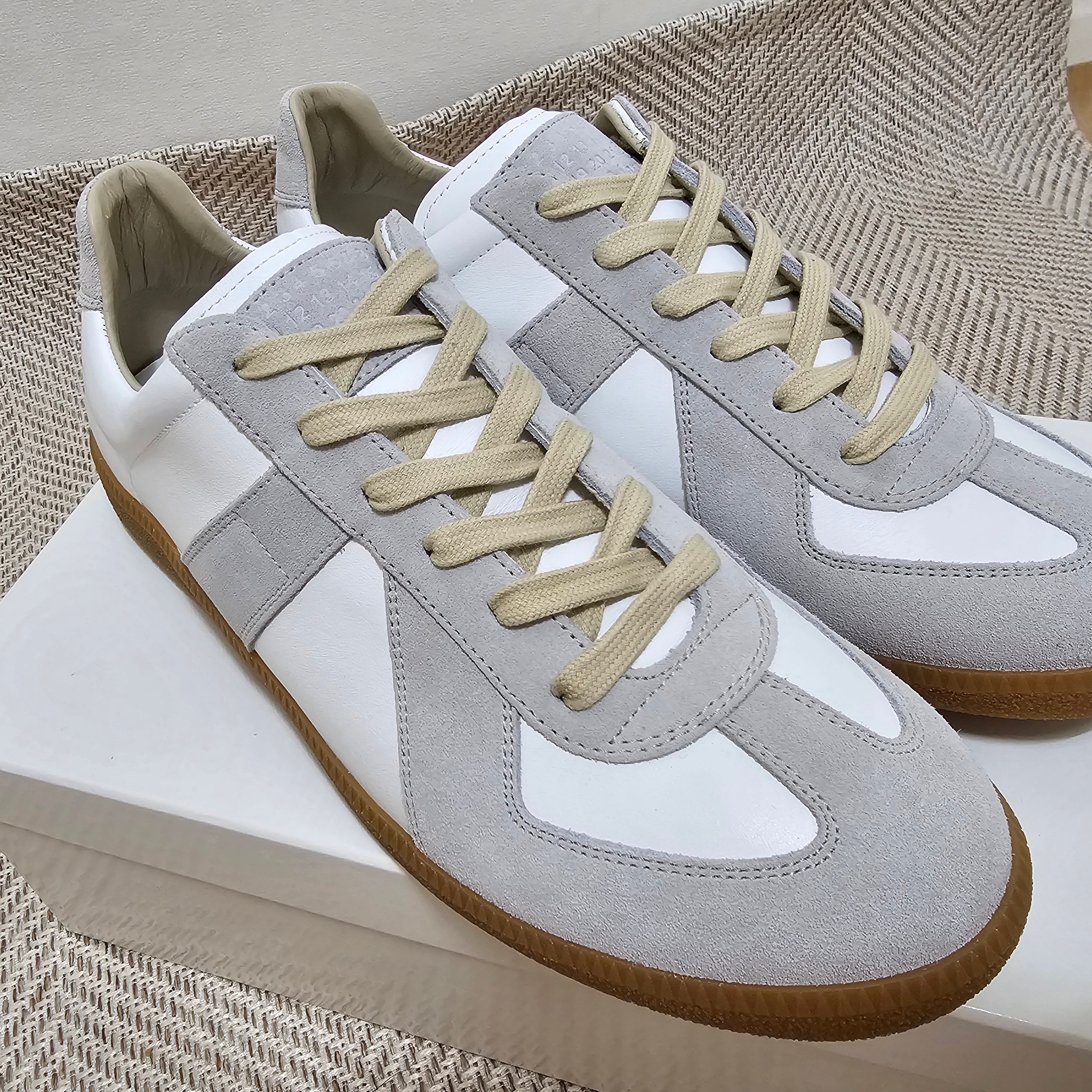 Maison Margiela Calfskin Replica Sneakers 착용 스타일 - 3