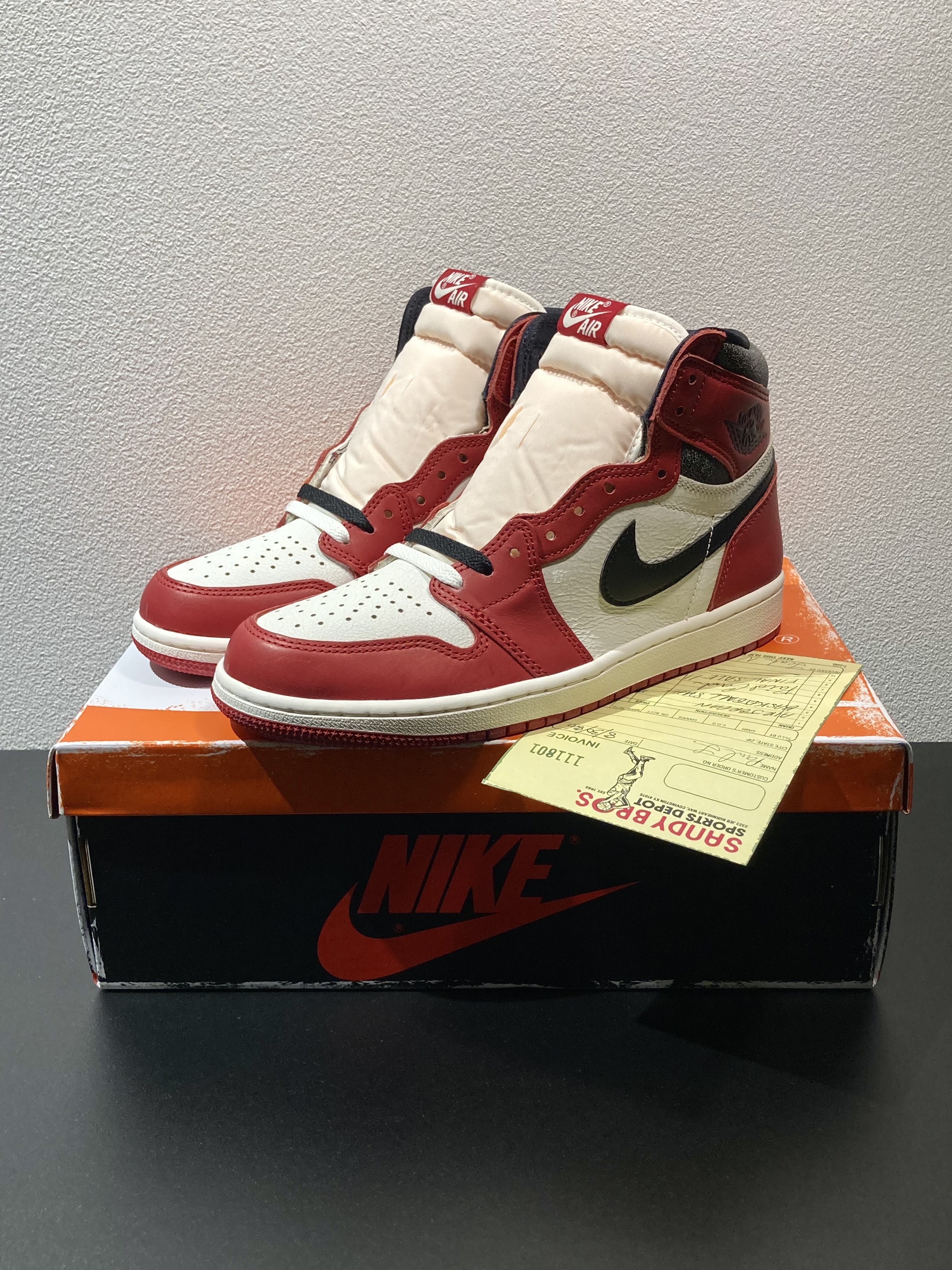 Jordan 1 Retro High OG Chicago 2022 착용 스타일 - 1
