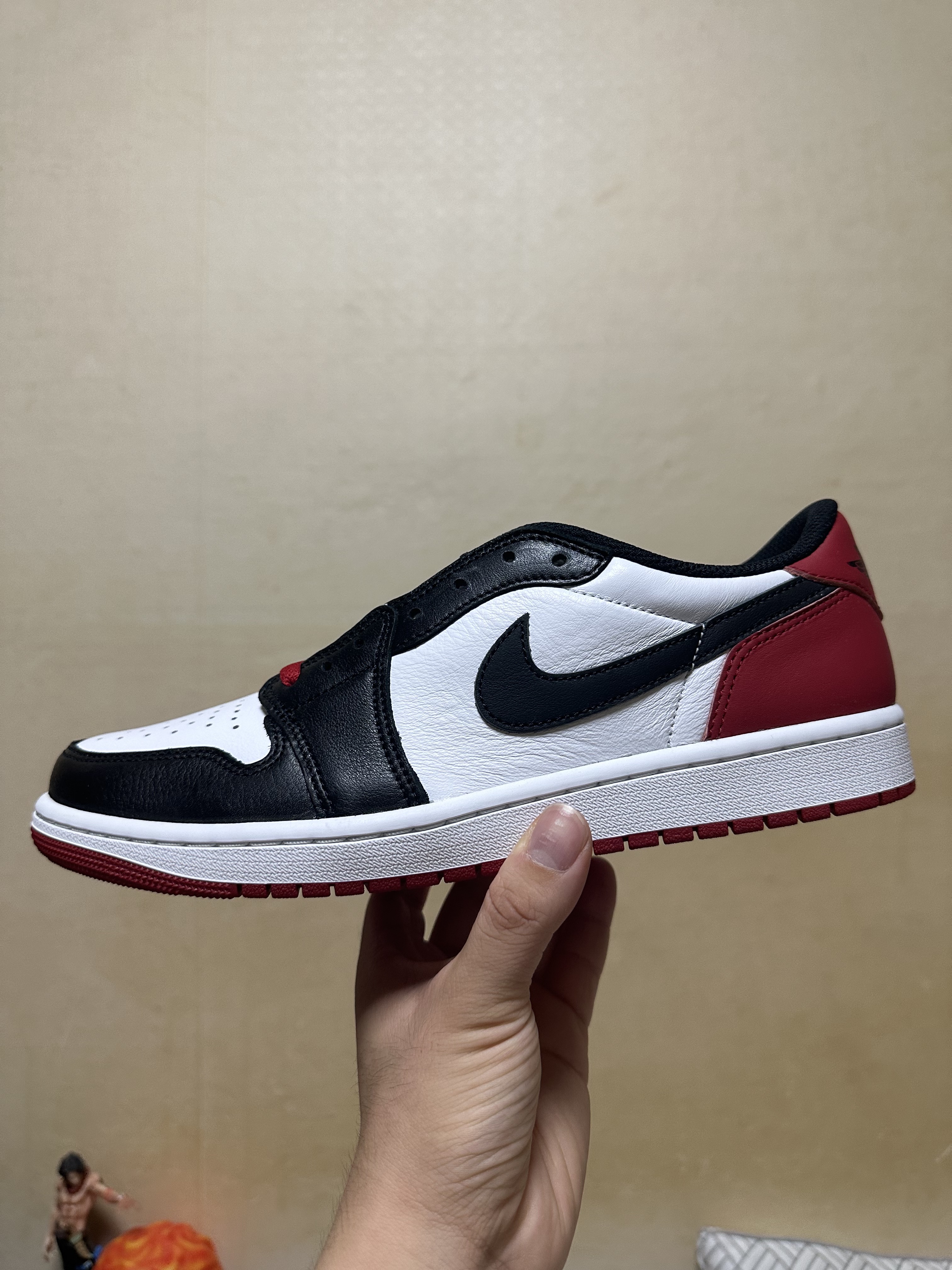 Jordan 1 Retro Low OG Black Toe 착용 스타일