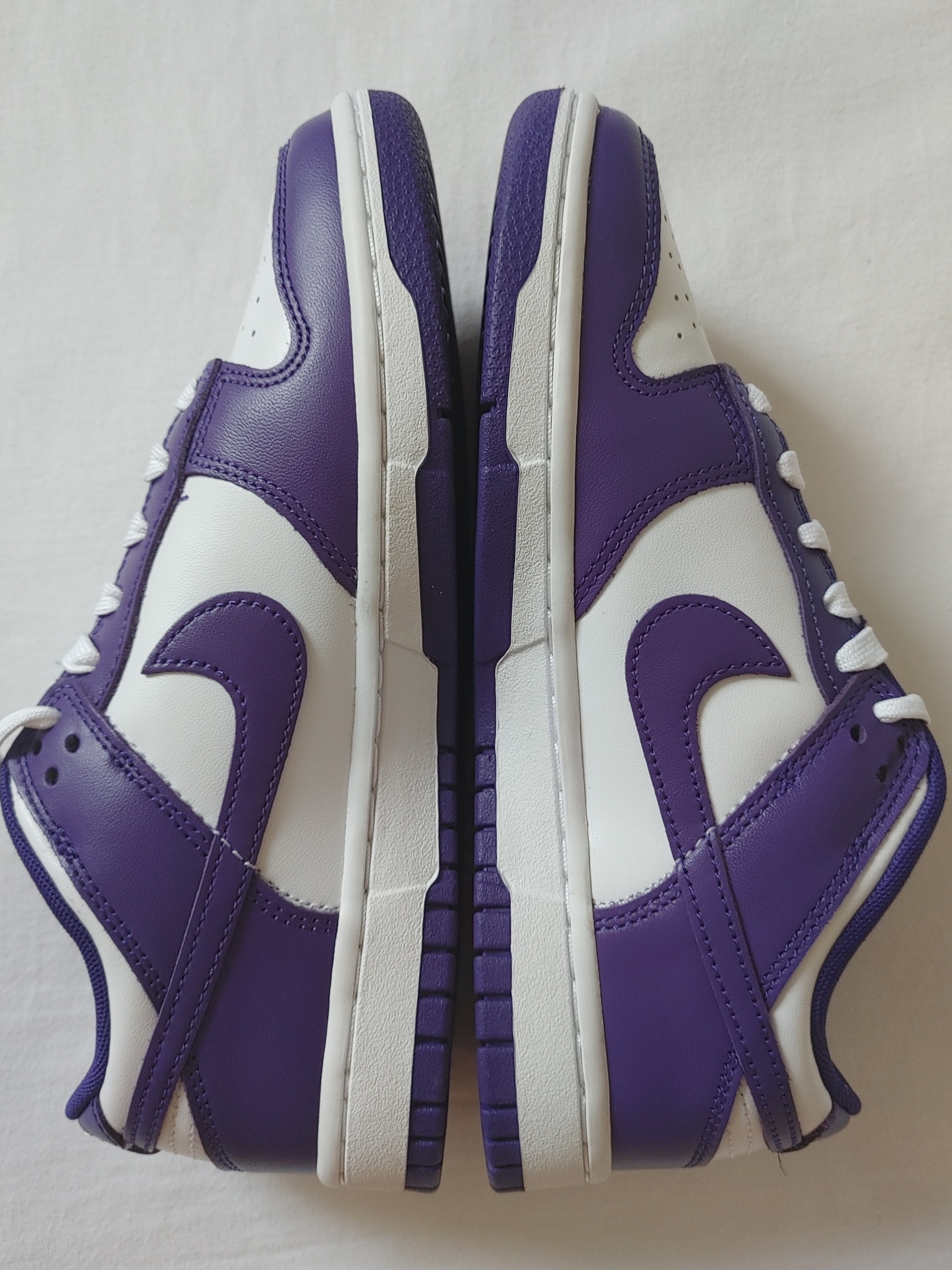 Nike Dunk Low Retro Championship Court Purple 착용 스타일