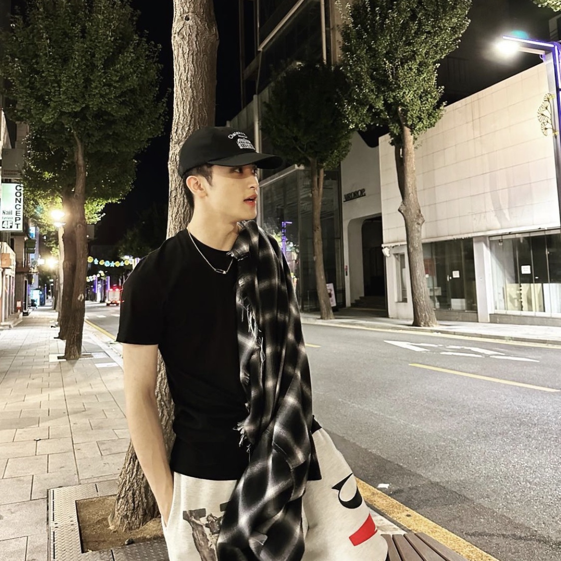 Gallery Dept. Chateau Josue Resort Cap Black 착용 스타일