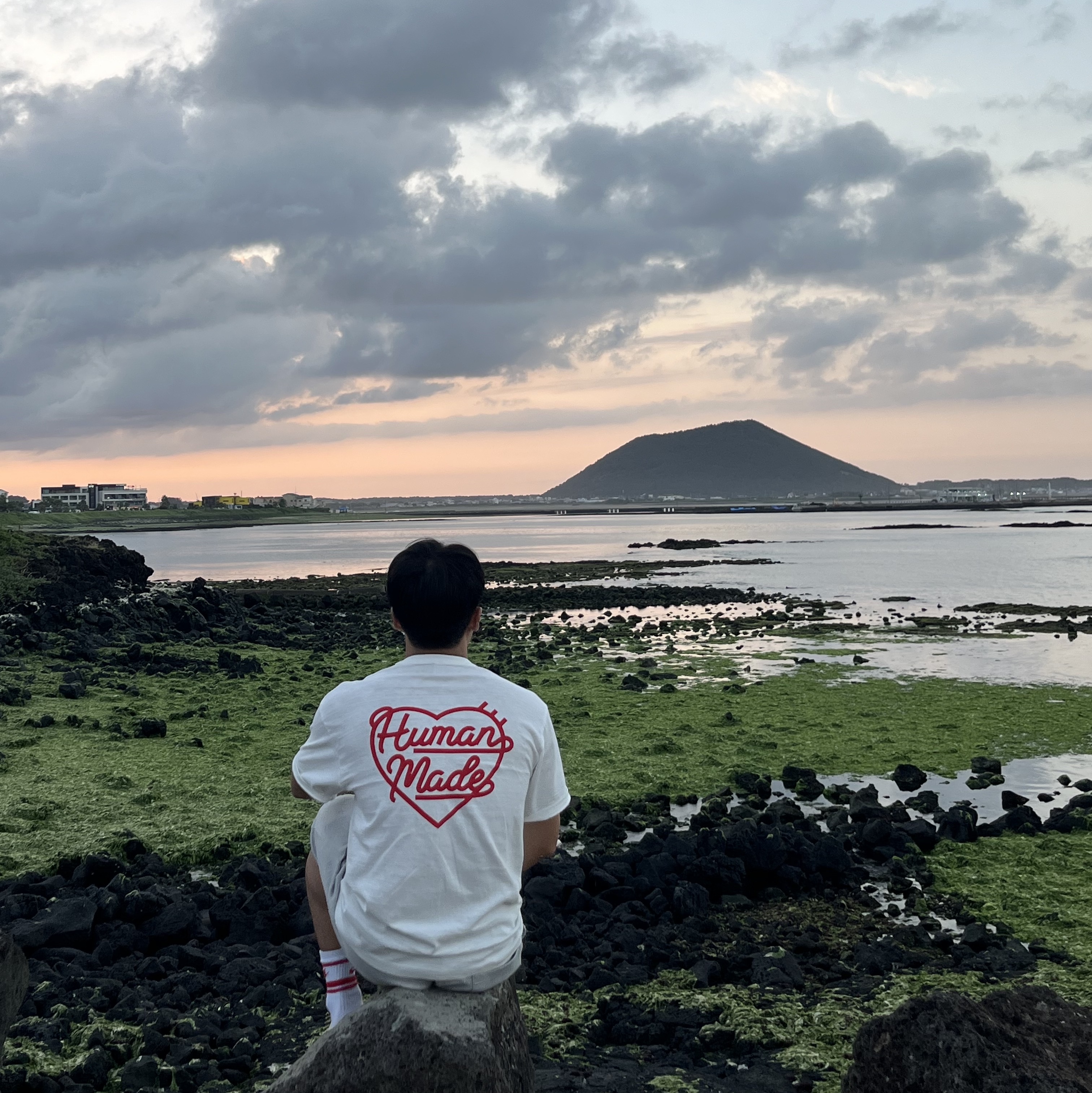 Human Made Heart Badge T-Shirt White 착용 스타일