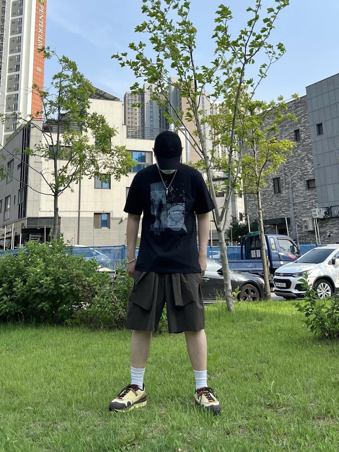 Nike x Travis Scott Air Max 1 Cact.us Brown 착용 스타일