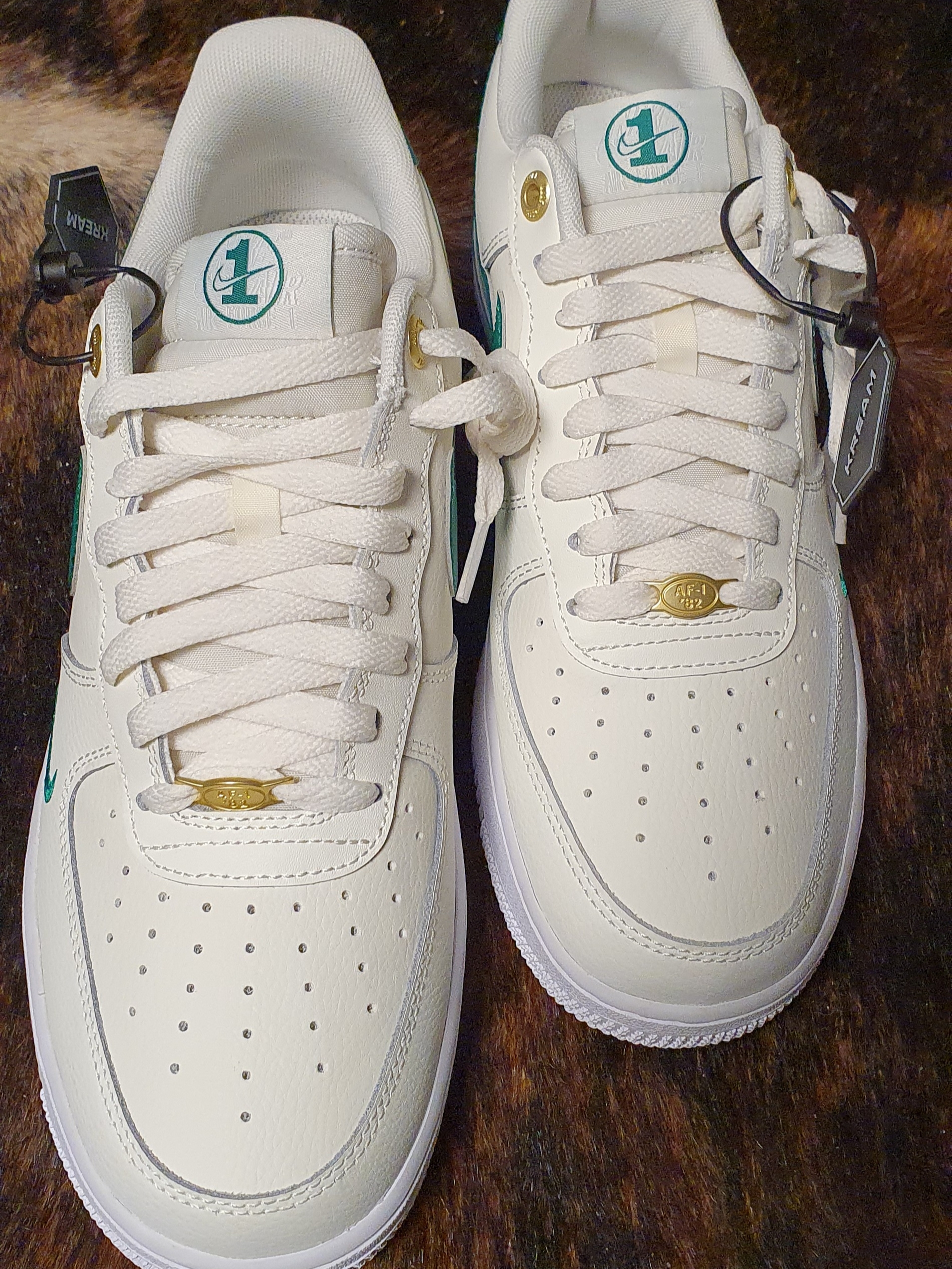 Nike Air Force 1 '07 LV8 40th Anniversary Join Forces Sail Malachite 착용 스타일 - 1