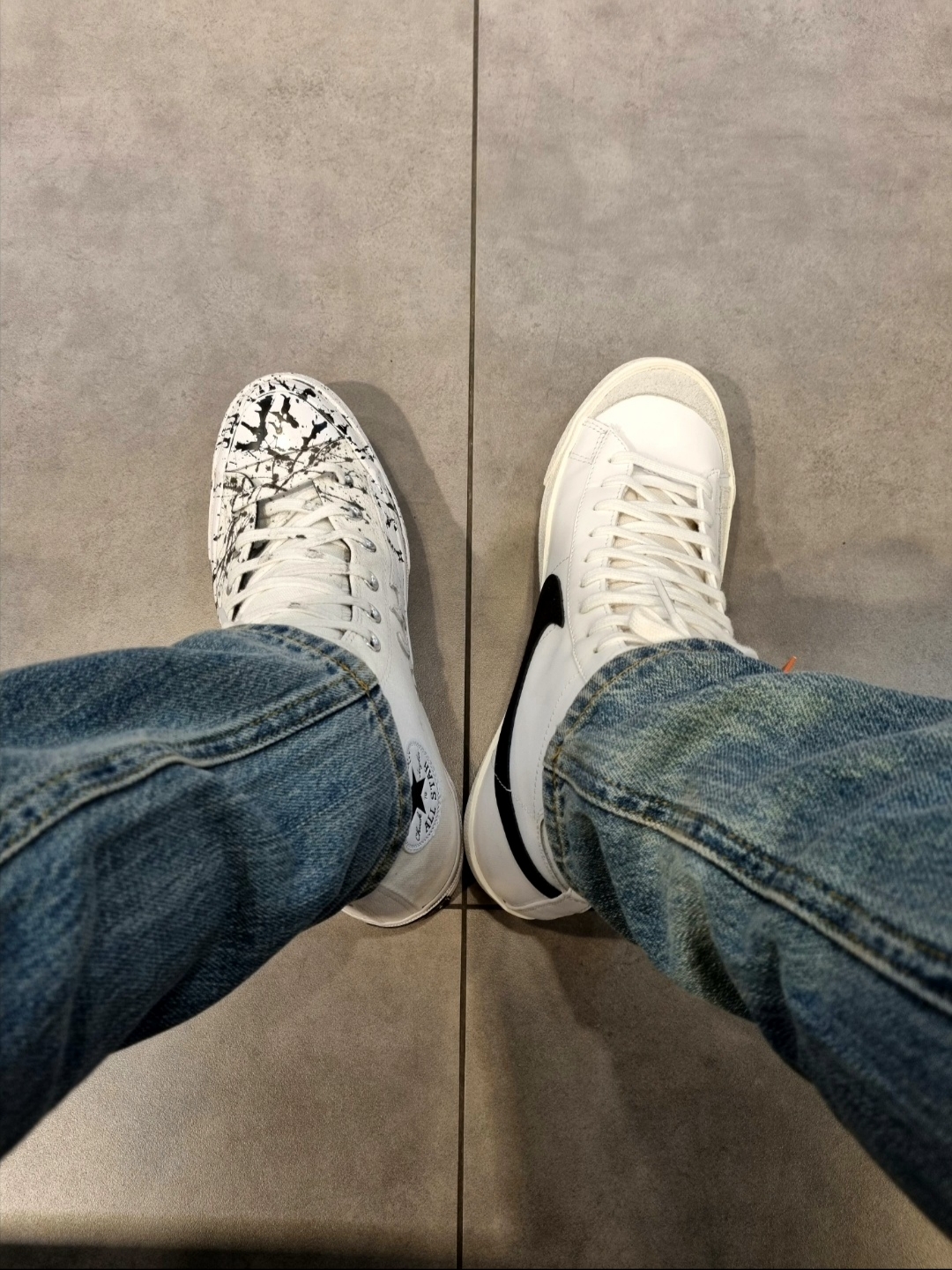 Nike Blazer Mid '77 Vintage White Black, Converse Chuck 70 High White Flames 착용 스타일
