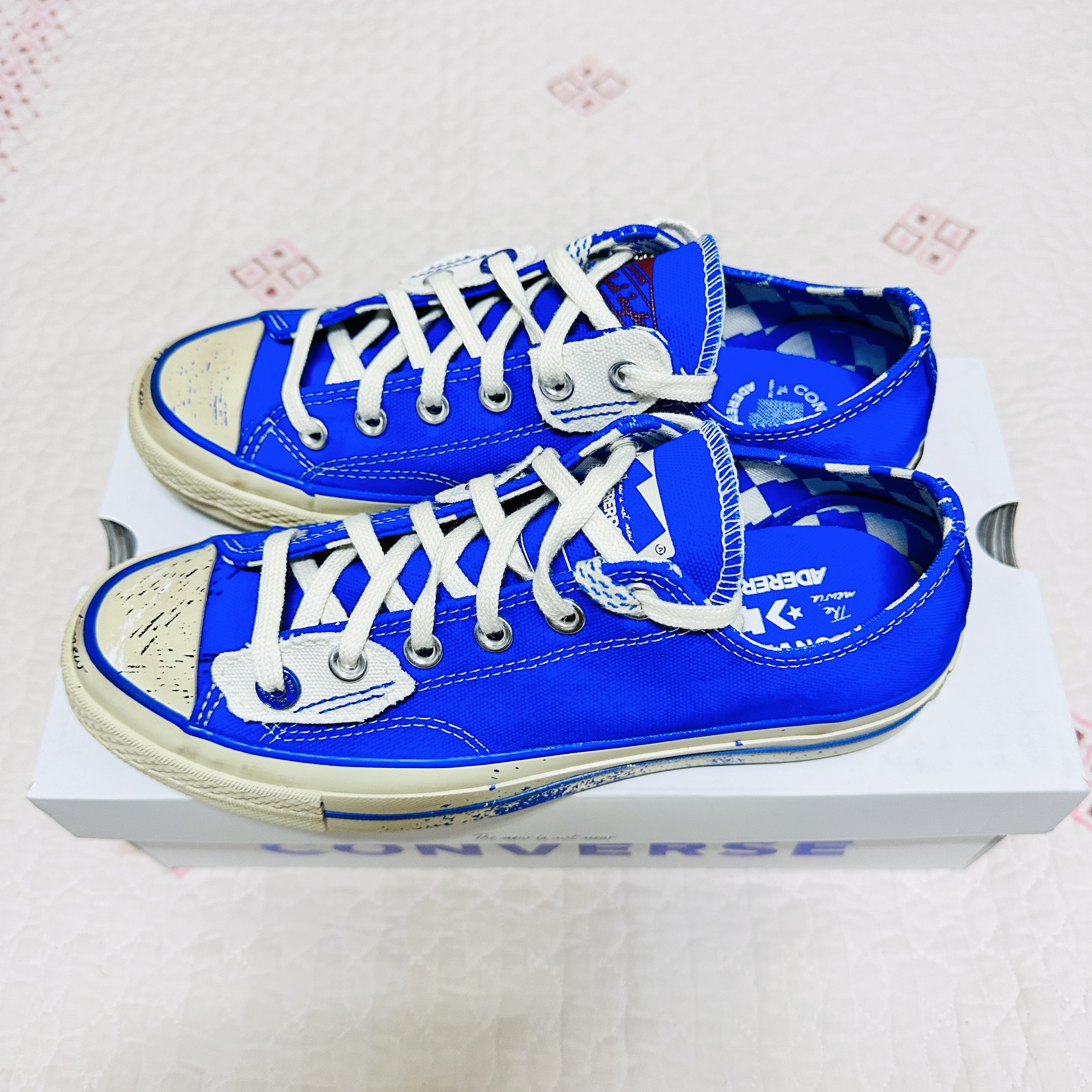 Converse x Ader Error Chuck 70 Ox Imperial Blue 착용 스타일 - 2