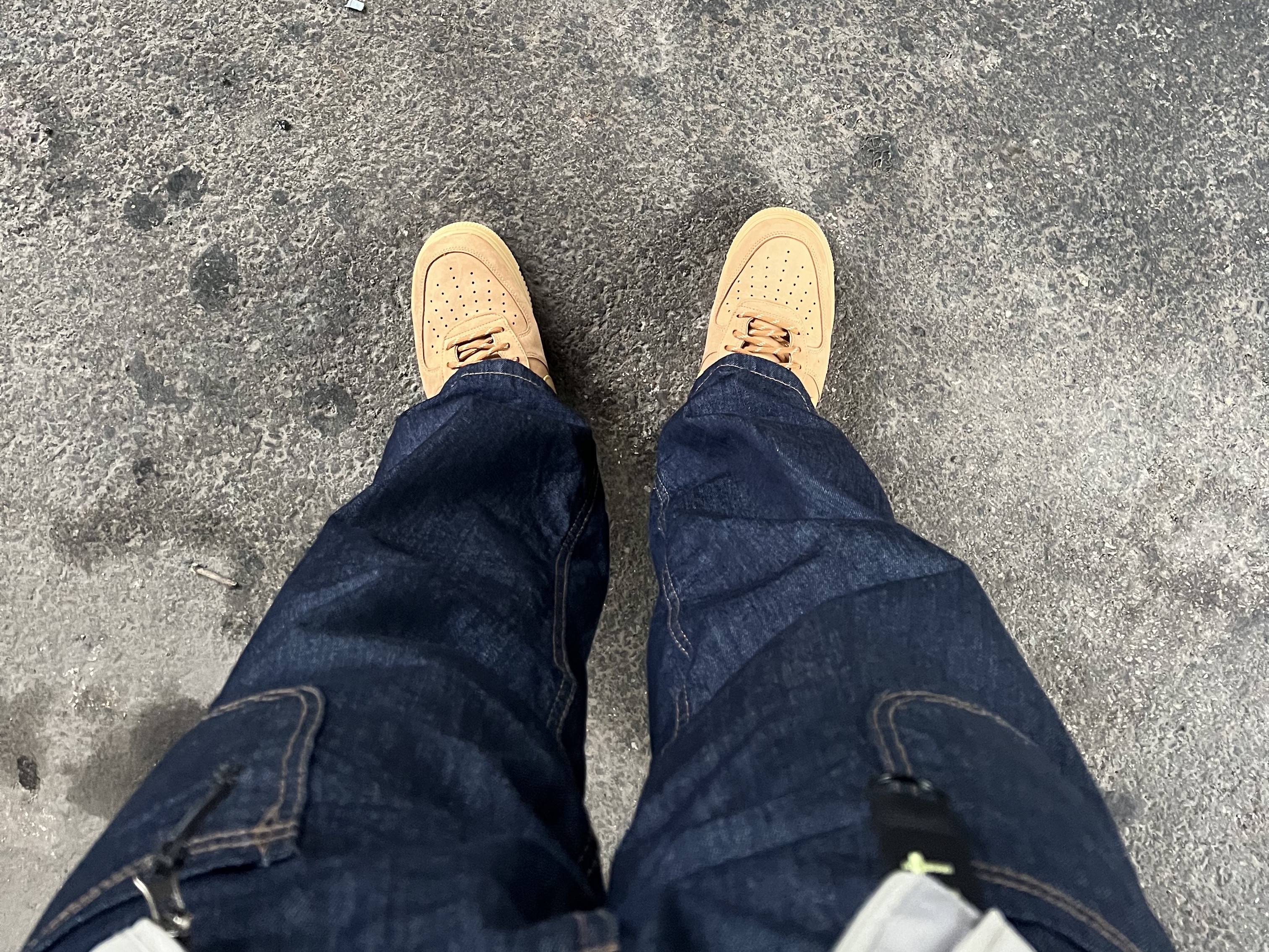 Nike Air Force 1 '07 WB Flax 착용 스타일 - 1