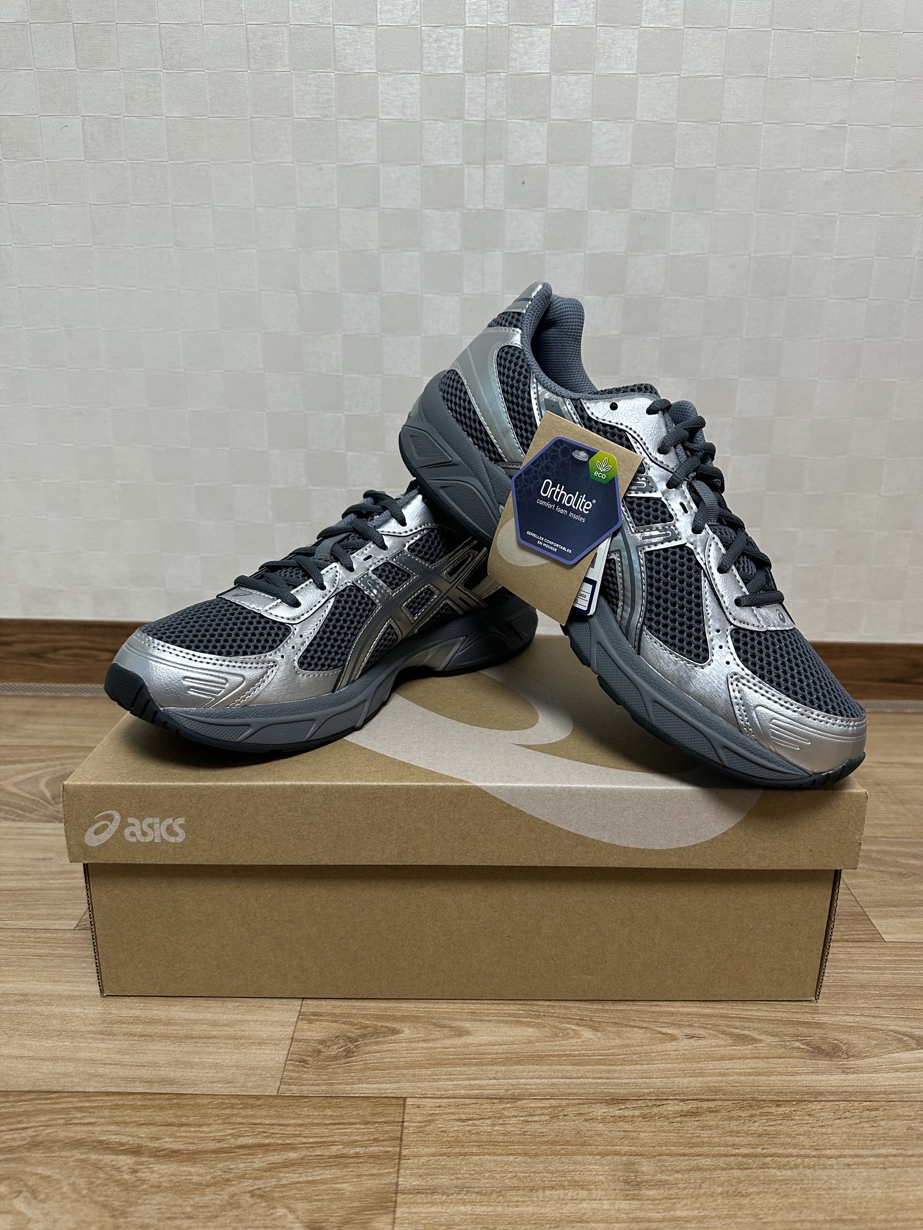 Asics Gel-1130 Steel Grey Pure Silver 착용 스타일