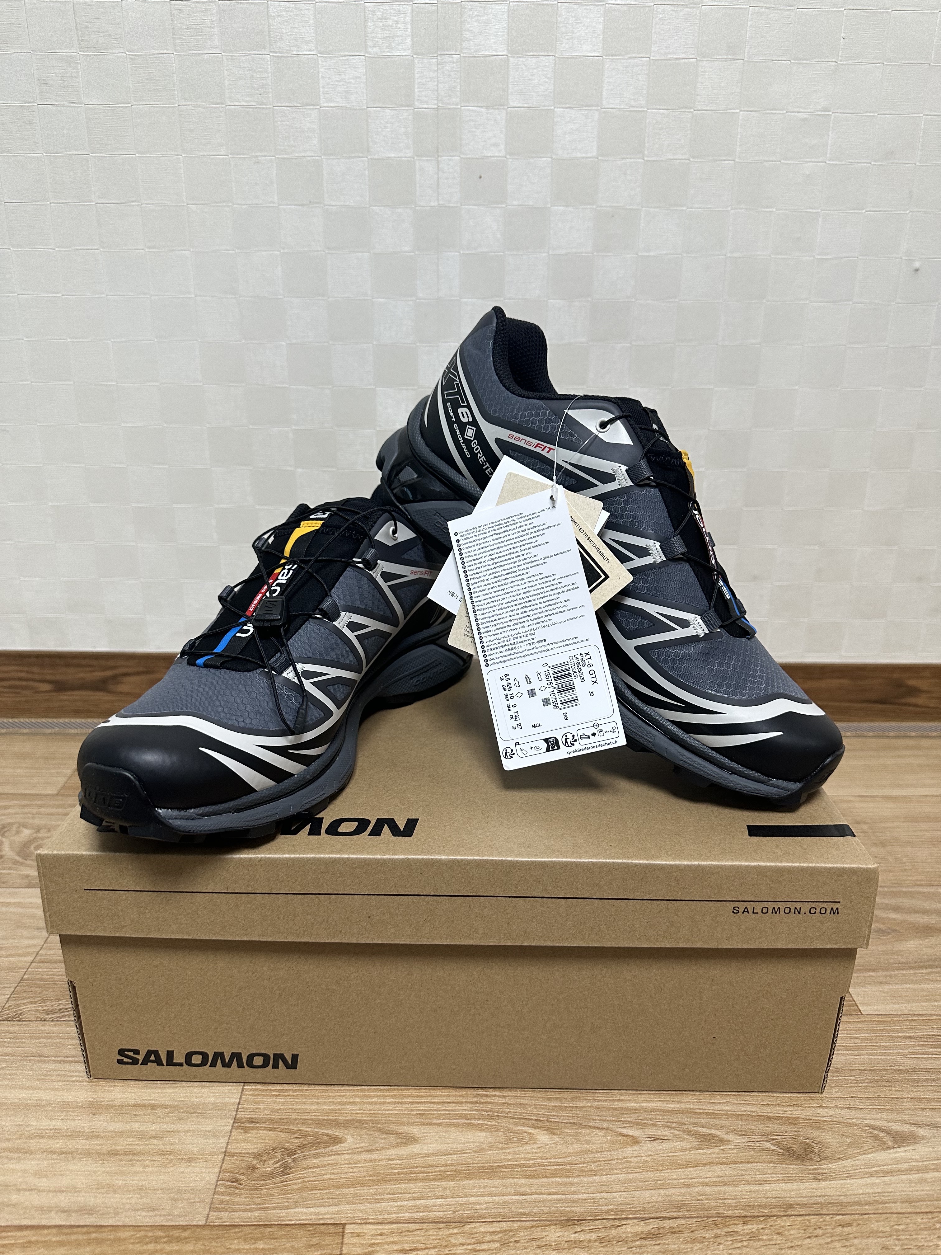 Salomon XT-6 Gore-Tex Black Ebony 착용 스타일