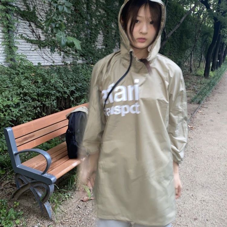 Safarispot Women 1/2 Basic Safari Rain Poncho Beige 착용 스타일 - 1