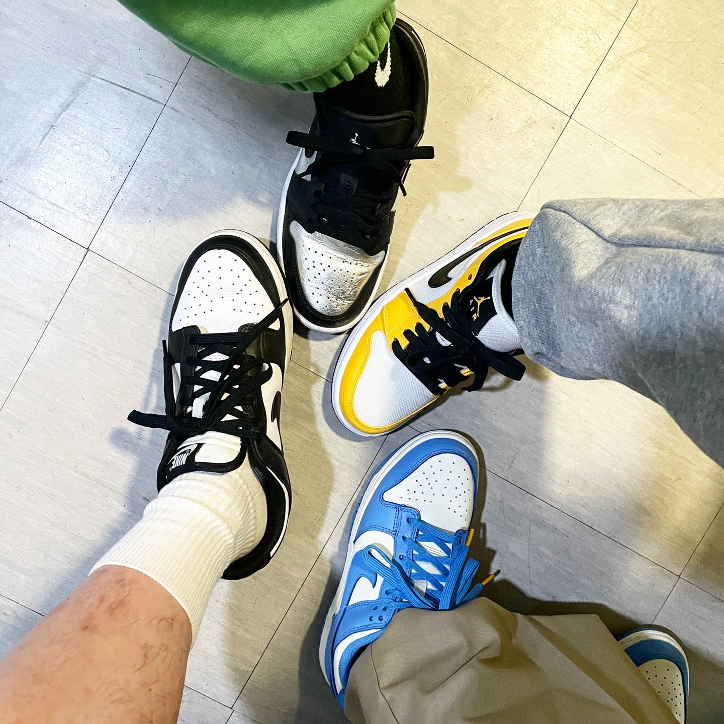 (W) Jordan 1 Low SE Silver Toe 착용 스타일