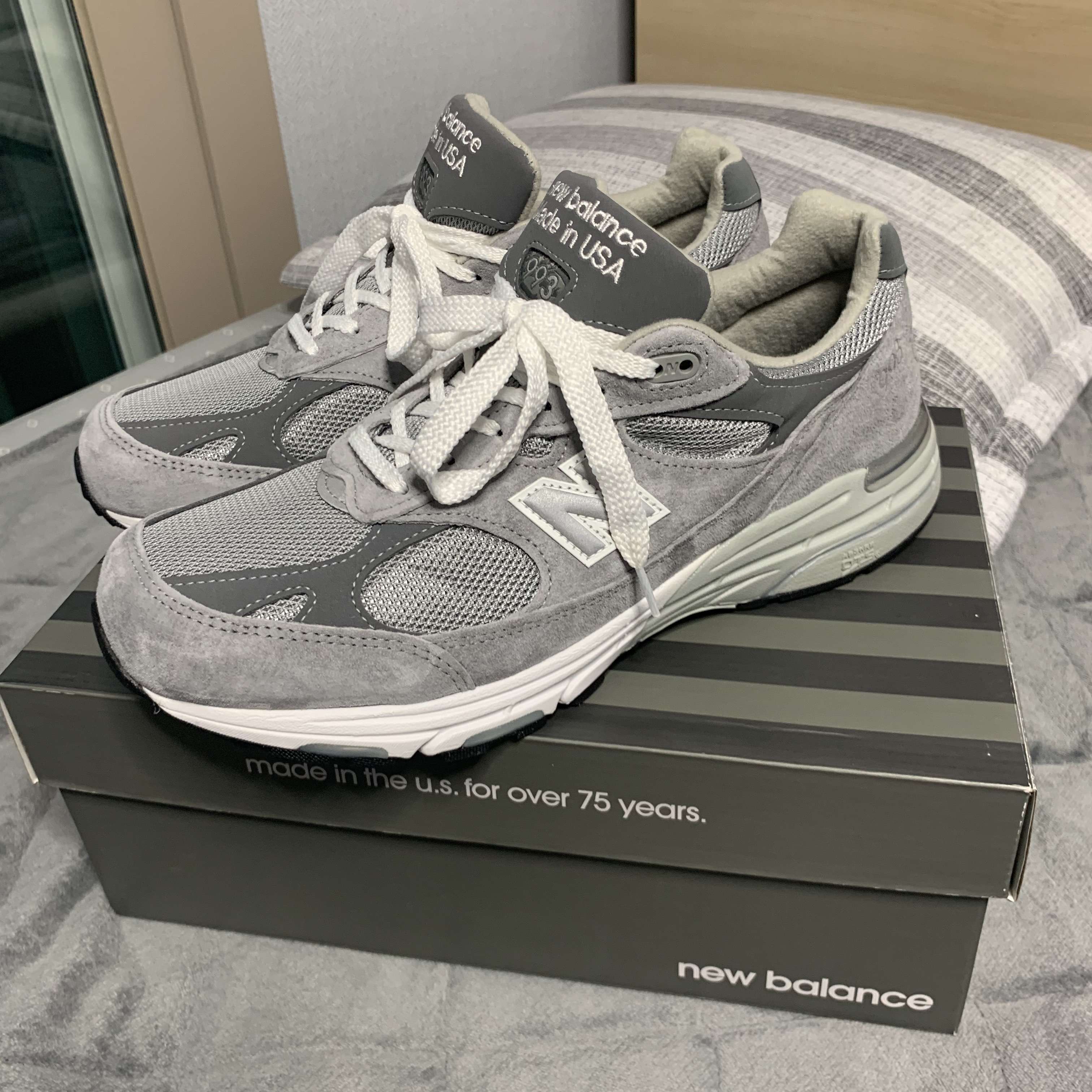 New Balance 993 Made in USA Grey - 2E Wide 착용 스타일