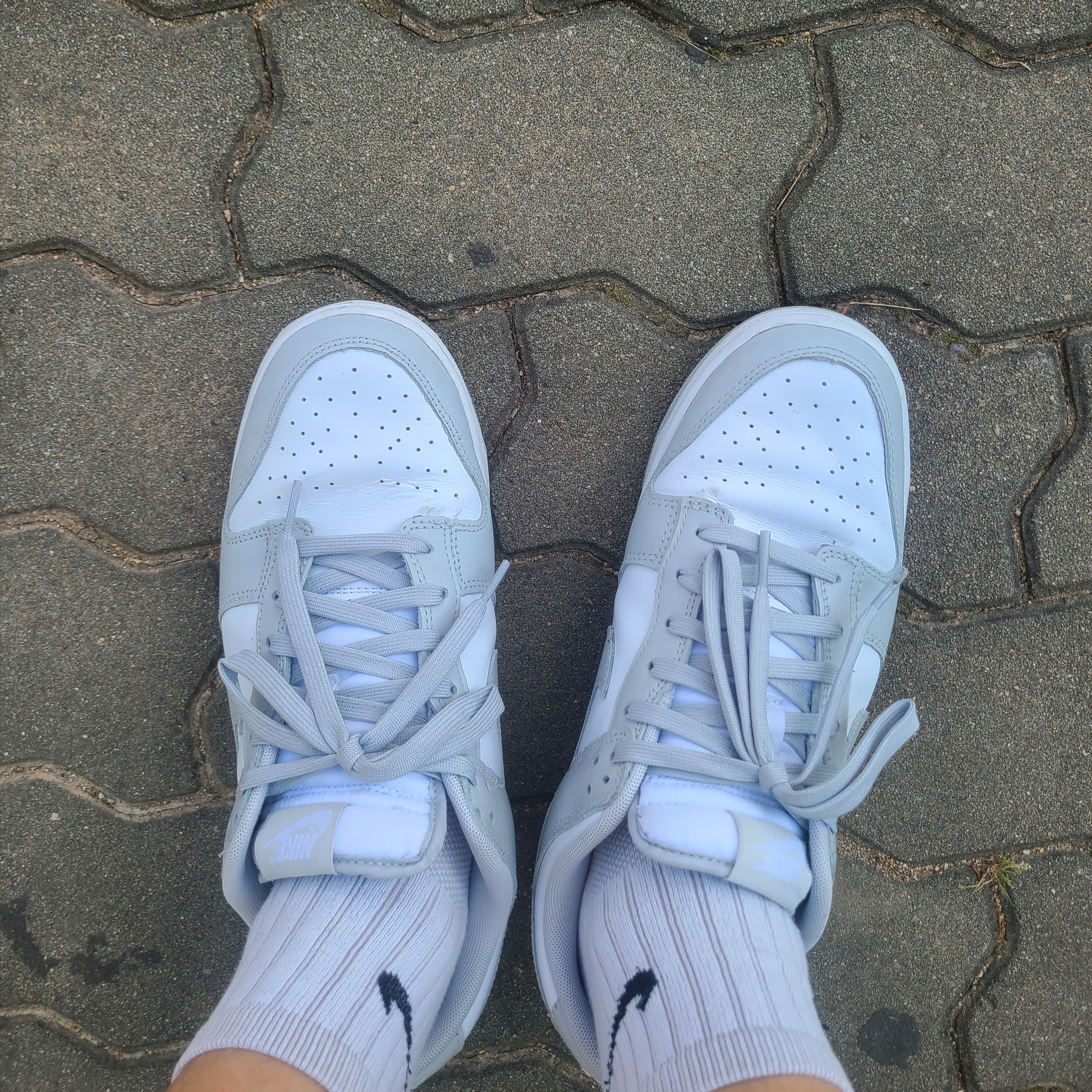 Nike Dunk Low Retro Grey Fog 착용 스타일